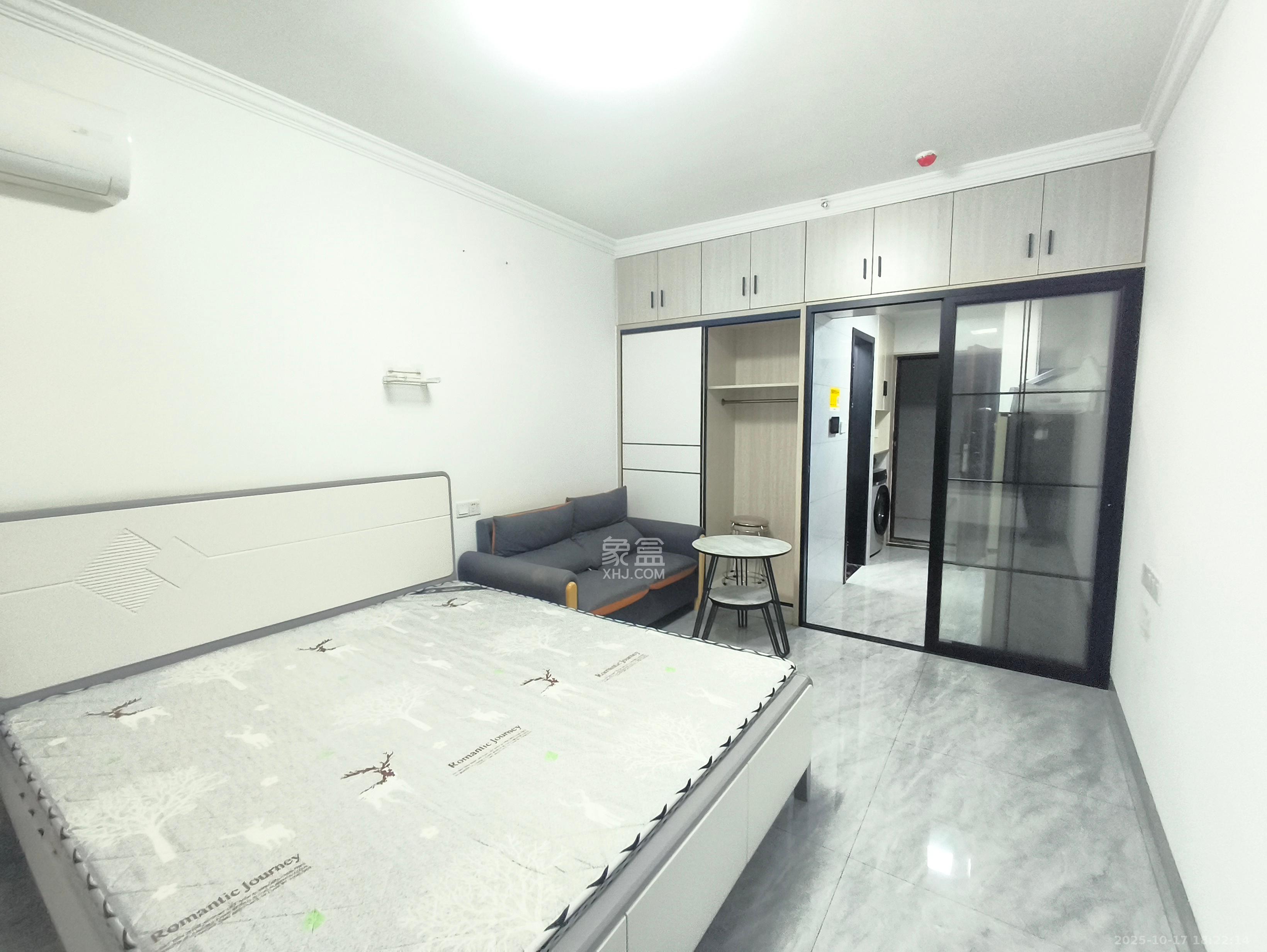 奥园城市天骄一期  1室1厅1卫    1500.0元/月