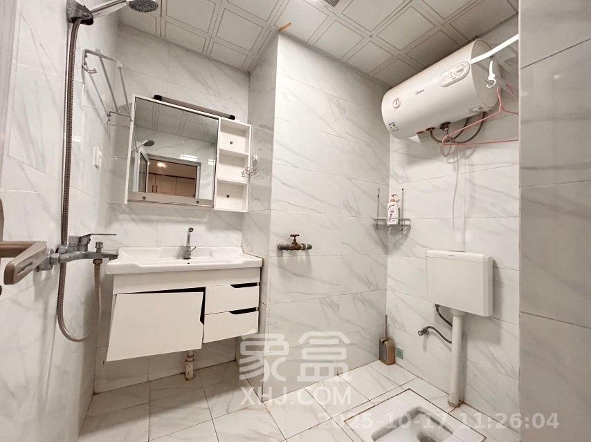 荣悦台  1室1厅1卫    2000.0元/月 荣悦台  1室1厅1卫    2000.0元/月室内图