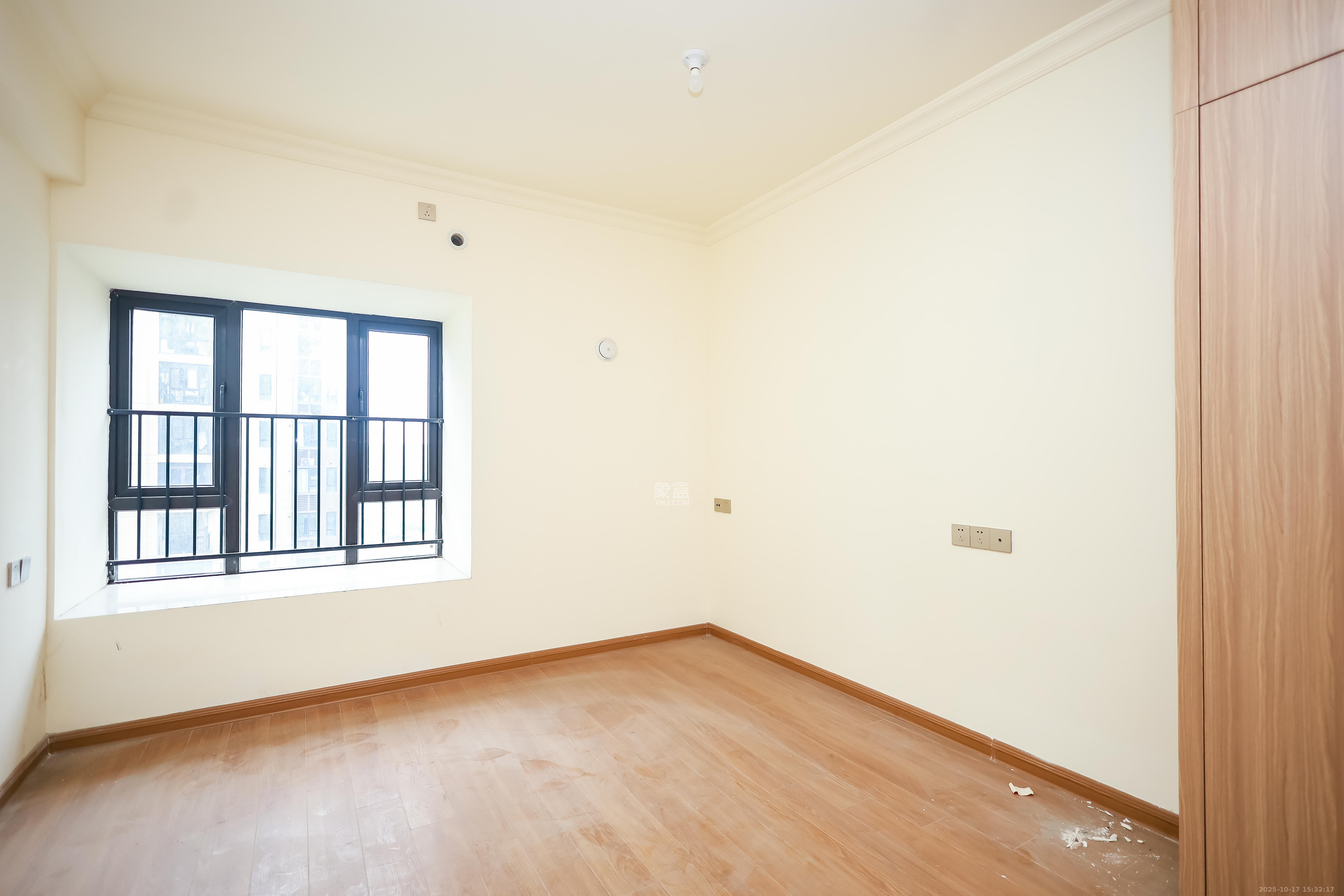 碧桂园荟隽棠  4室2厅2卫    118.0万卧室