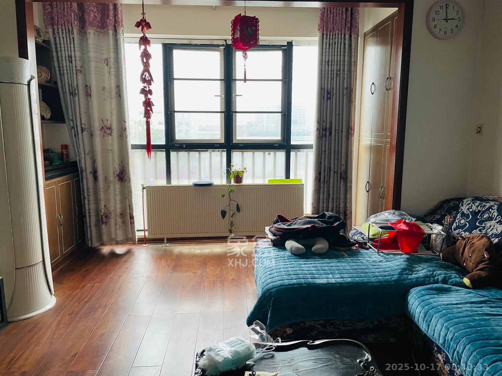 麓谷明珠 3室2厅1卫 3300.0元/月 麓谷明珠 3室2厅1卫 3300.0元/月室内图