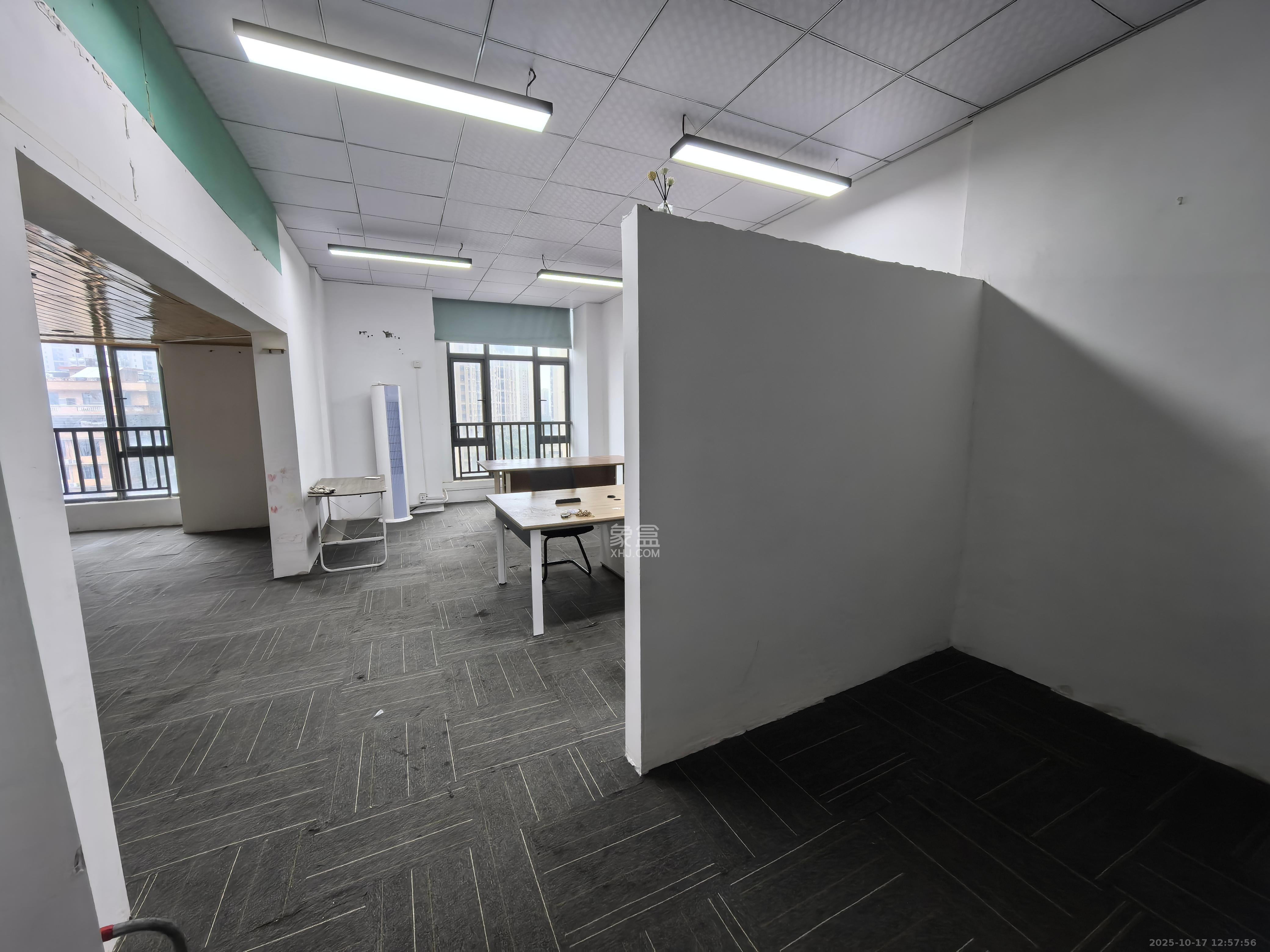 嘉宇银杉（嘉宇西苑）  1室1厅1卫    1400.0元/月室内图