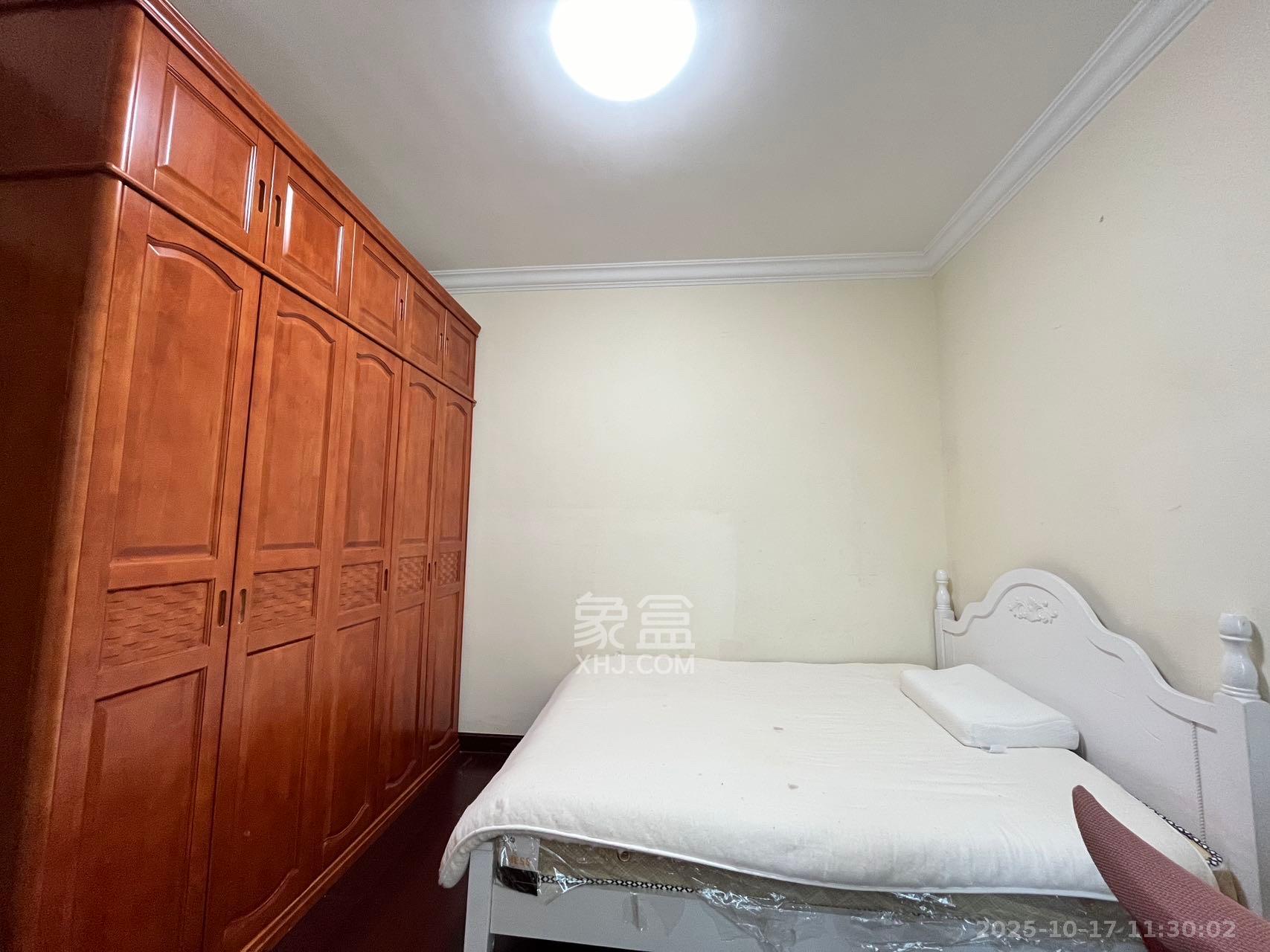 恒大雅苑  2室2厅1卫    2300.0元/月 恒大雅苑  2室2厅1卫    2300.0元/月室内图