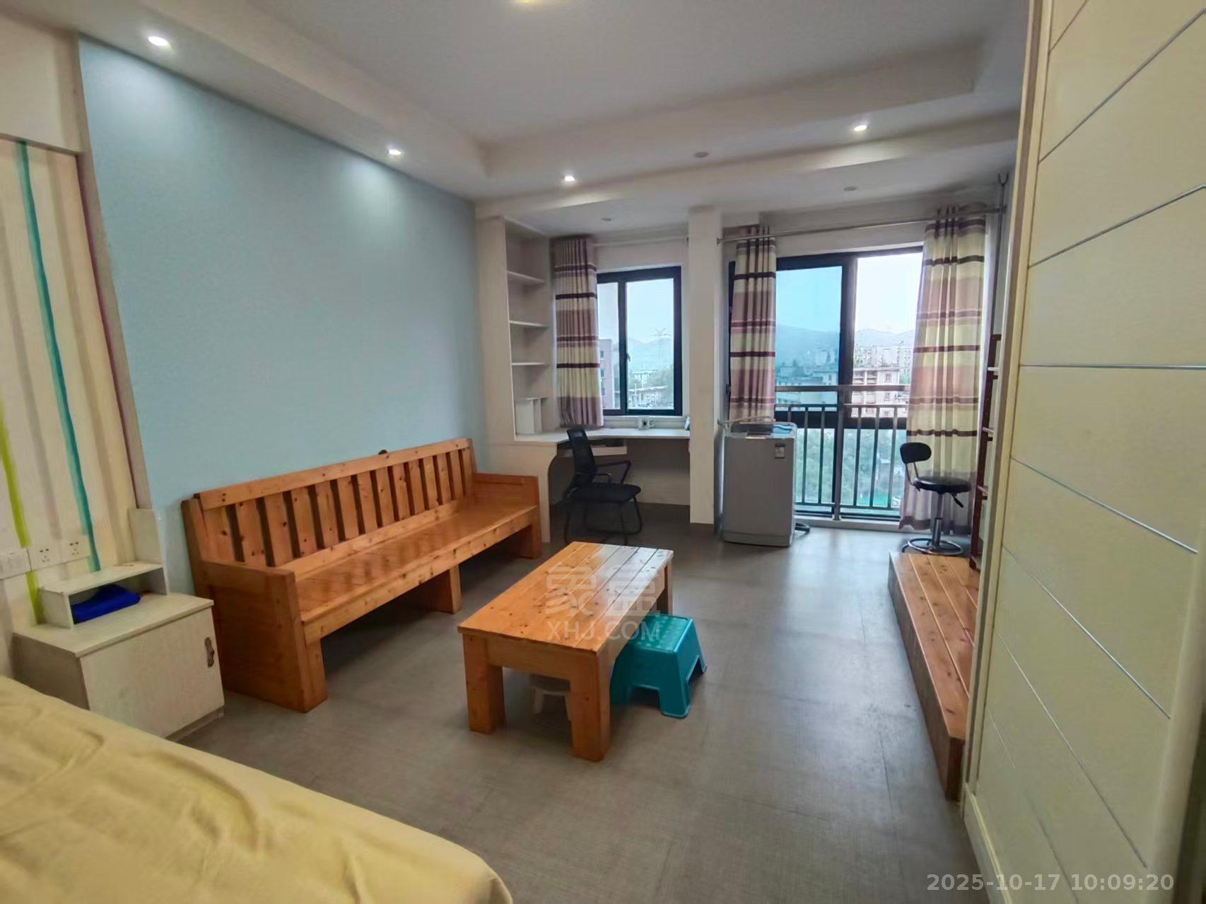 圣华名城建设北路110号 1室1厅1卫 800.0元/月 圣华名城建设北路110号 1室1厅1卫 800.0元/月室内图