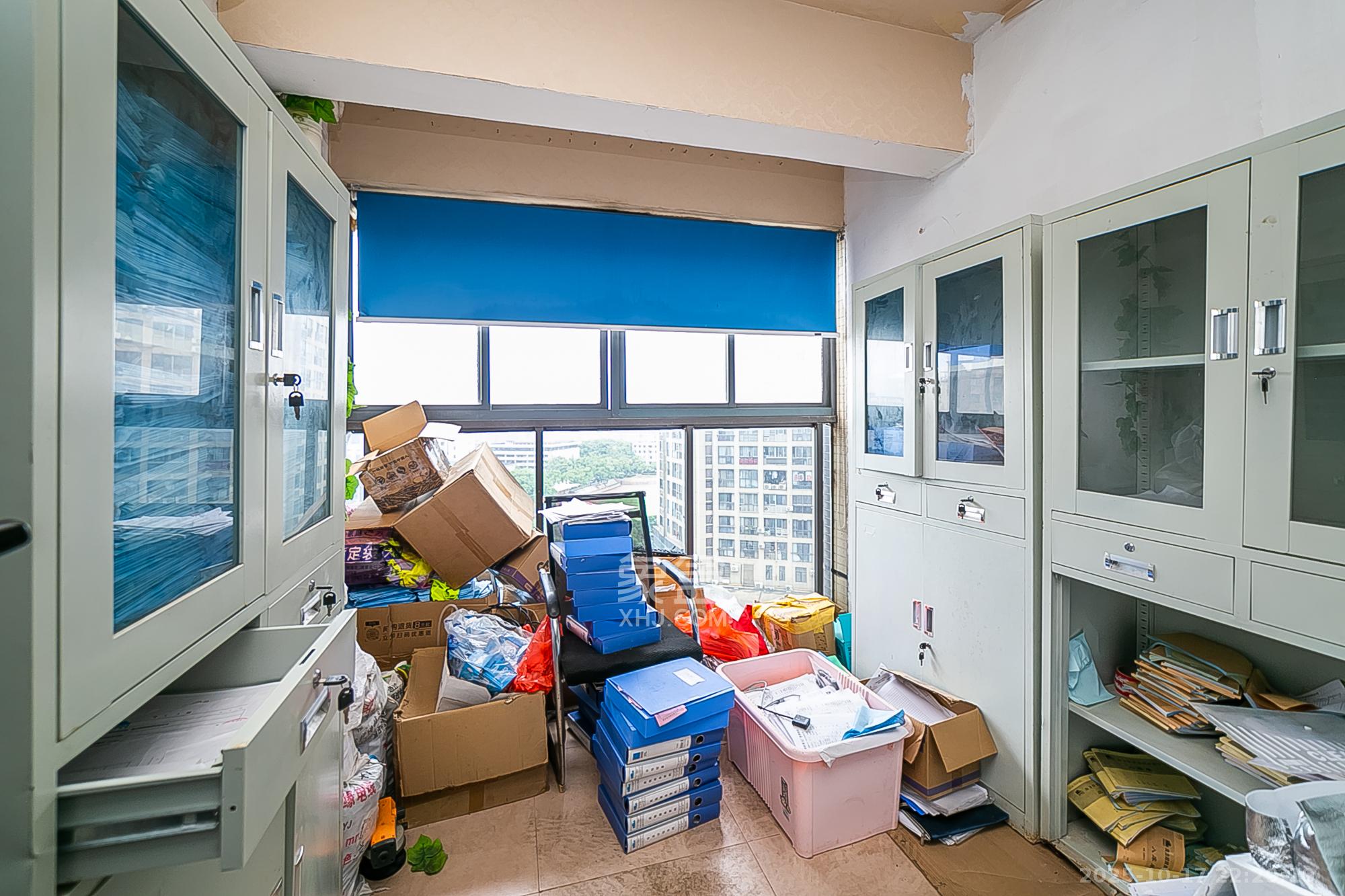 通用时代国际社区  1室2厅2卫    165.0万 通用时代国际社区  1室2厅2卫    165.0万卧室