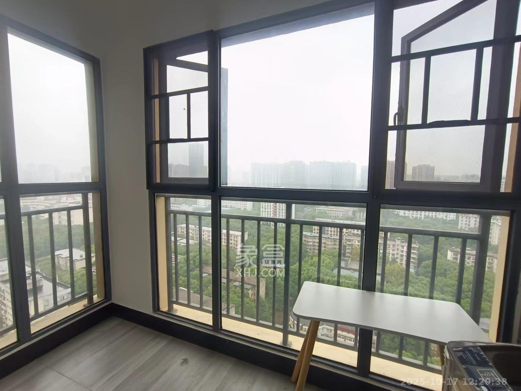 荣盛花语书苑 2室1厅1卫 2500.0元/月 荣盛花语书苑 2室1厅1卫 2500.0元/月室内图