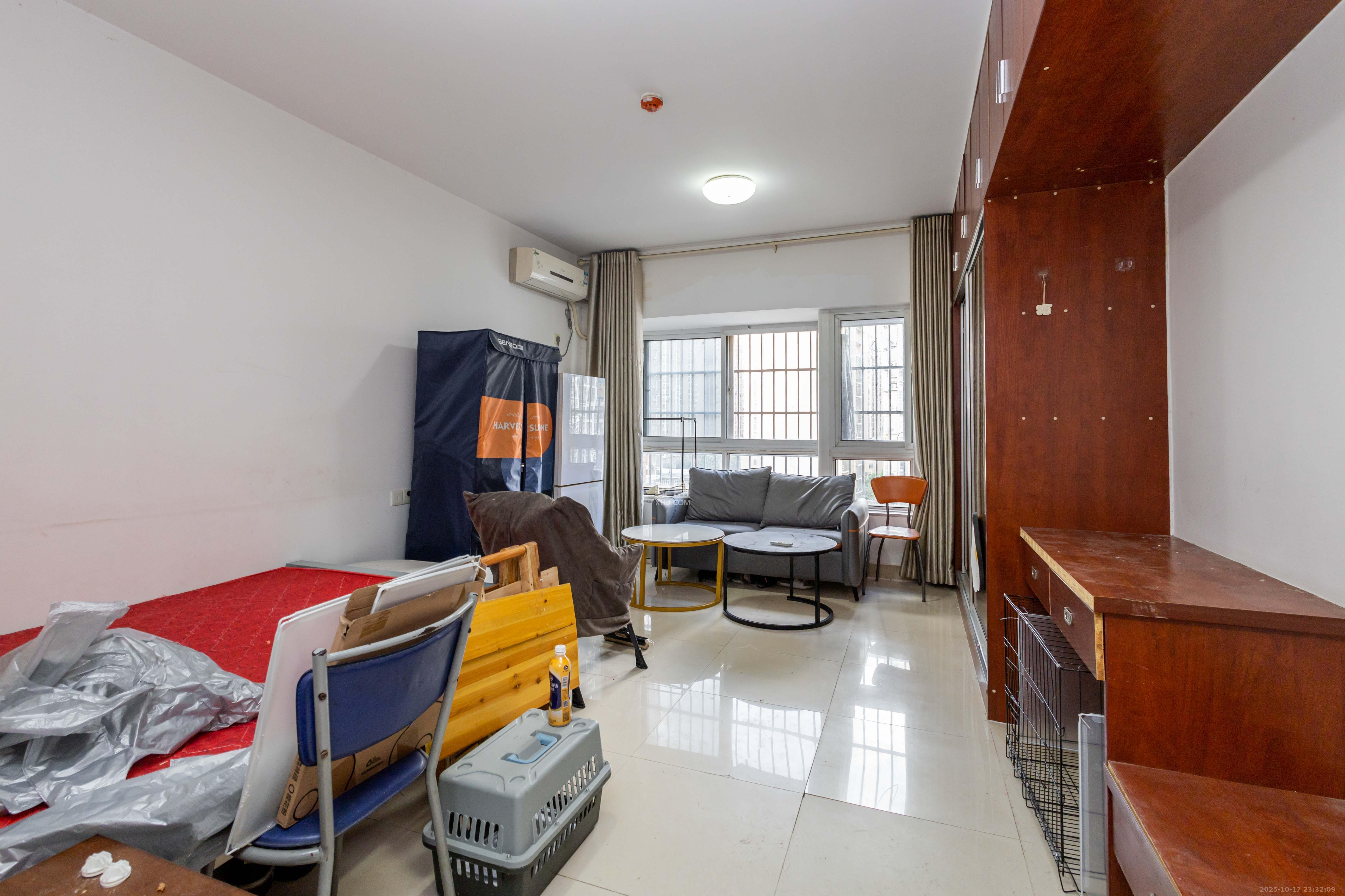 昌和商业中心/昌和国际 1室1厅1卫 22.0万 昌和商业中心/昌和国际 1室1厅1卫 22.0万客厅