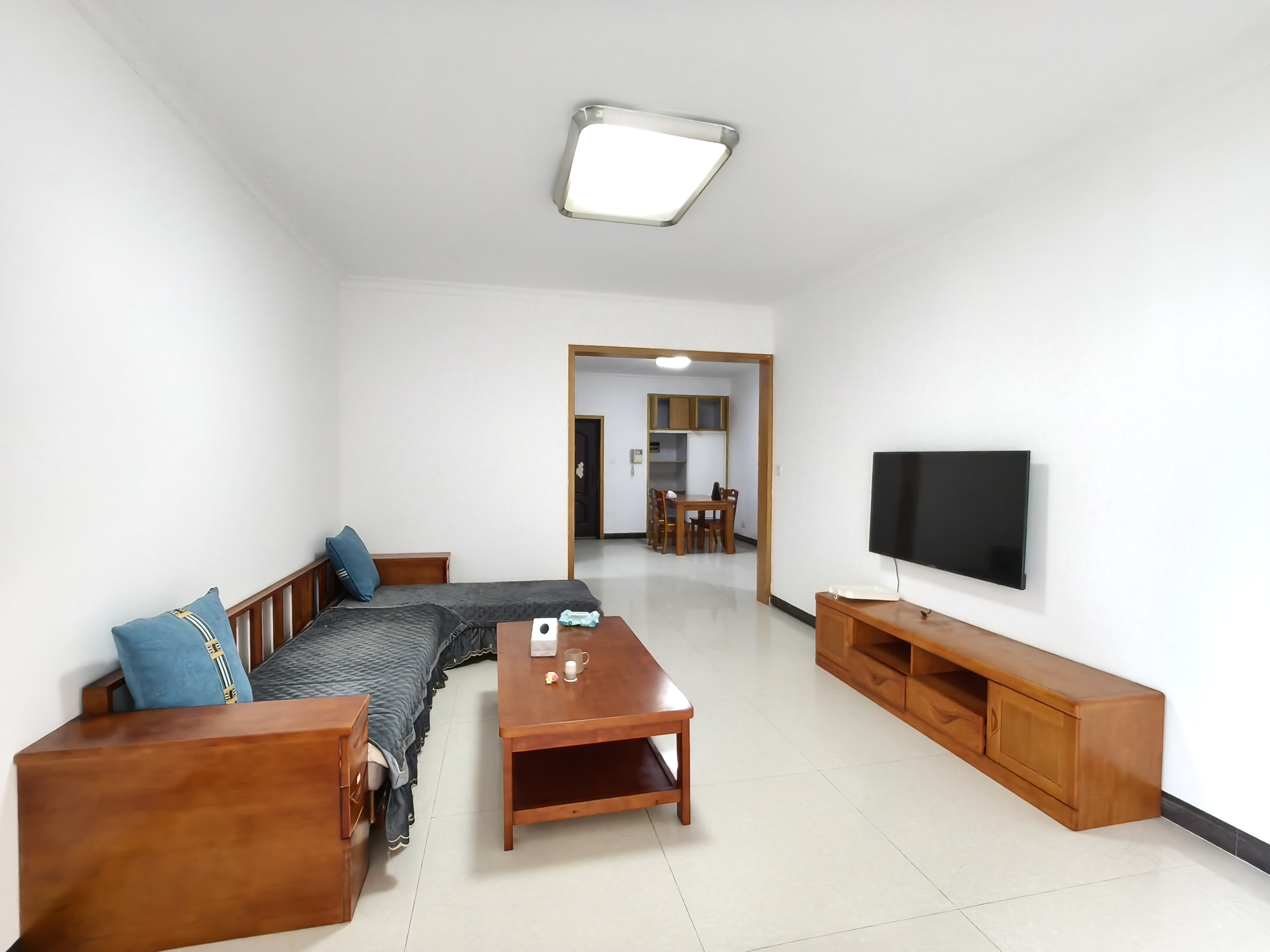 资江明珠  2室2厅1卫    1300.0元/月室内图