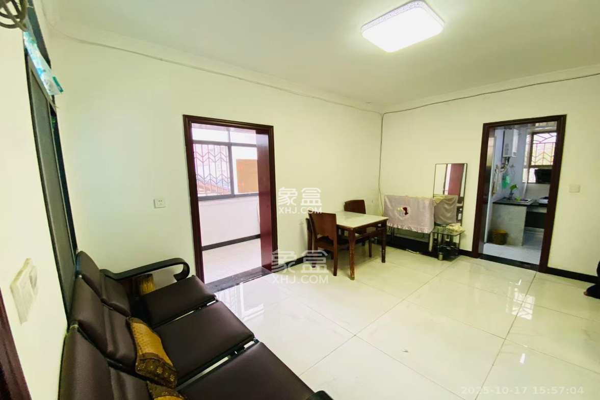 东文庙坪 2室2厅1卫 2500.0元/月 东文庙坪 2室2厅1卫 2500.0元/月室内图