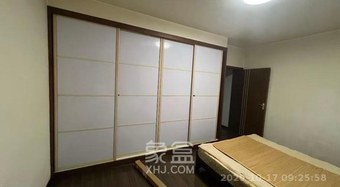 森宇佳园  3室2厅2卫    2800.0元/月室内图