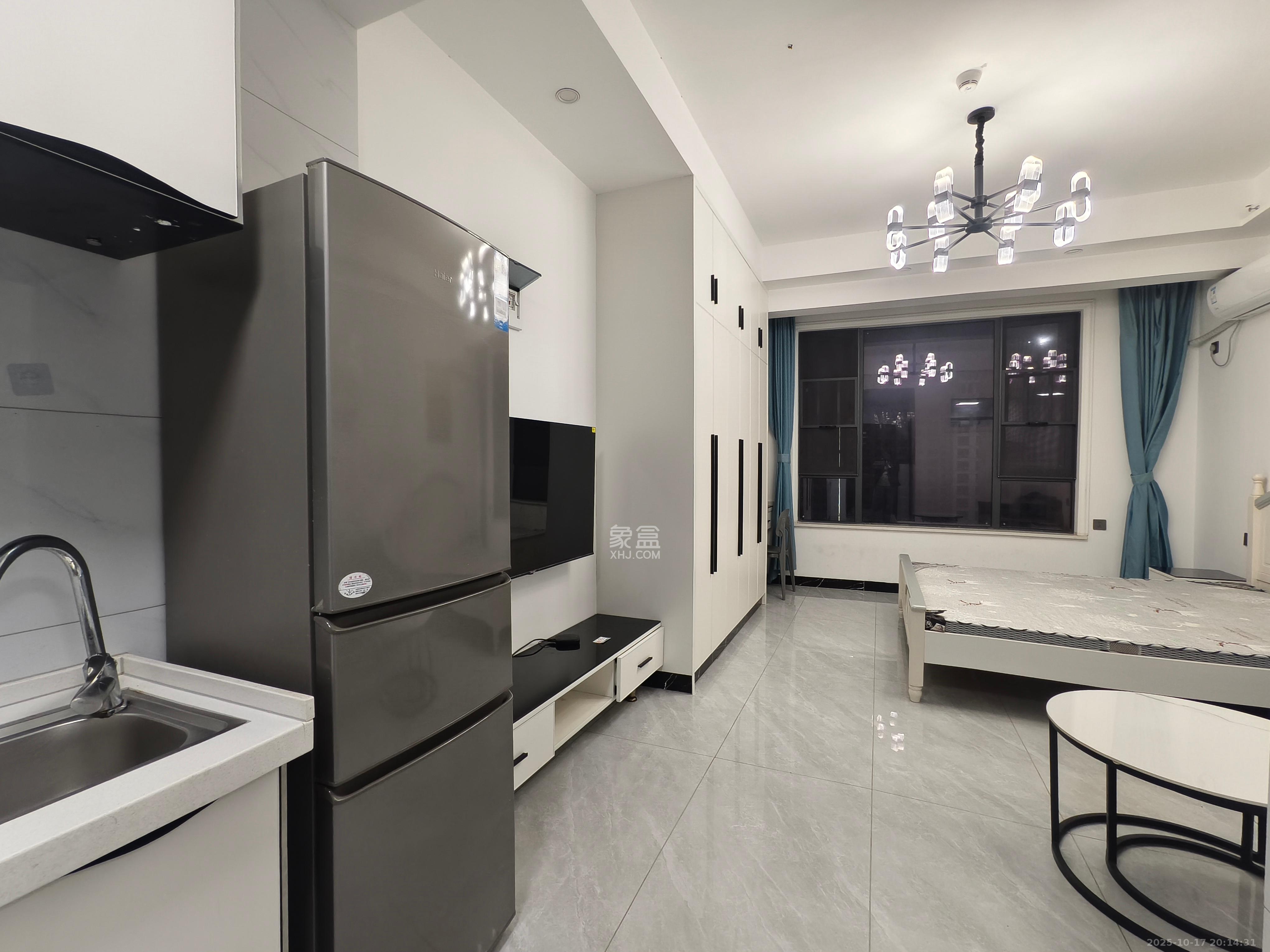 振业城三期  1室0厅1卫    1800.0元/月 振业城三期  1室0厅1卫    1800.0元/月室内图