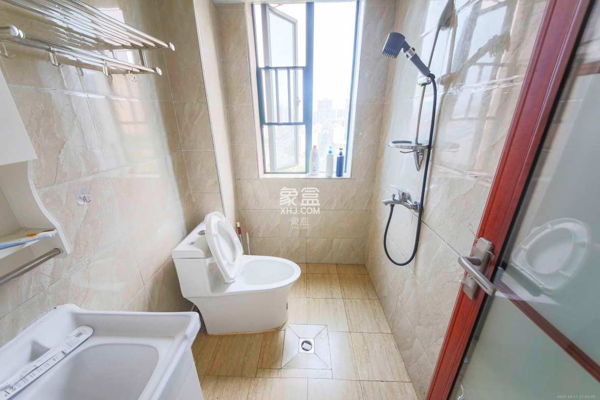 才子嘉都 4室2厅2卫 2500.0元/月 才子嘉都 4室2厅2卫 2500.0元/月室内图