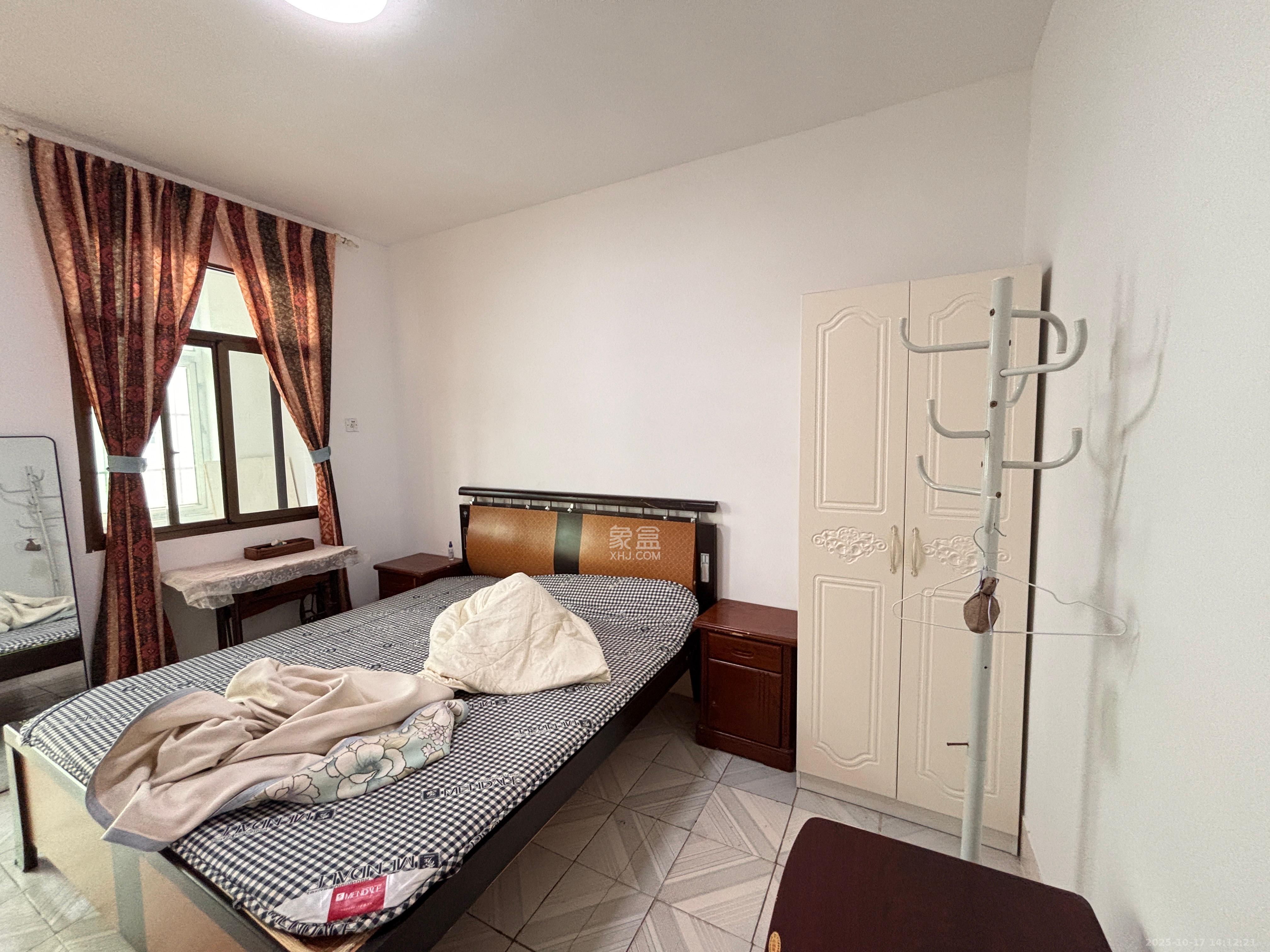 通程物流宿舍  2室1厅1卫    1200.0元/月室内图