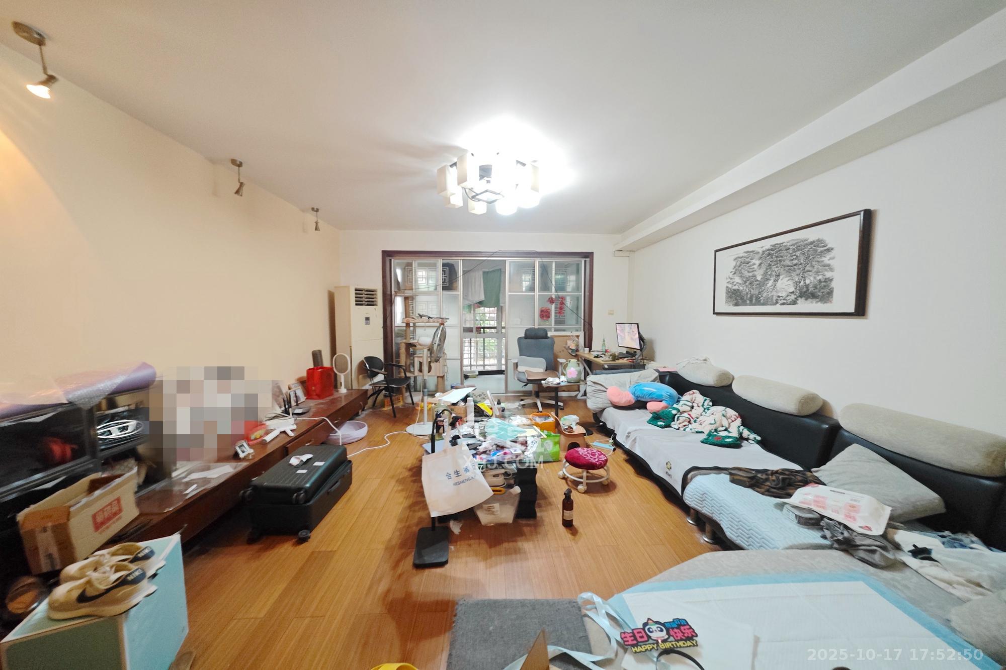 福乐康城 3室2厅2卫 85.0万 福乐康城 3室2厅2卫 85.0万客厅