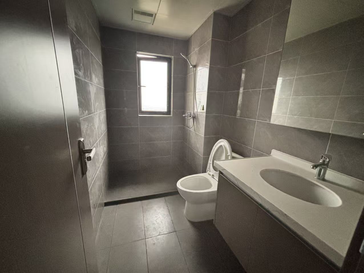 金科集美东方  3室2厅2卫    1800.0元/月室内图