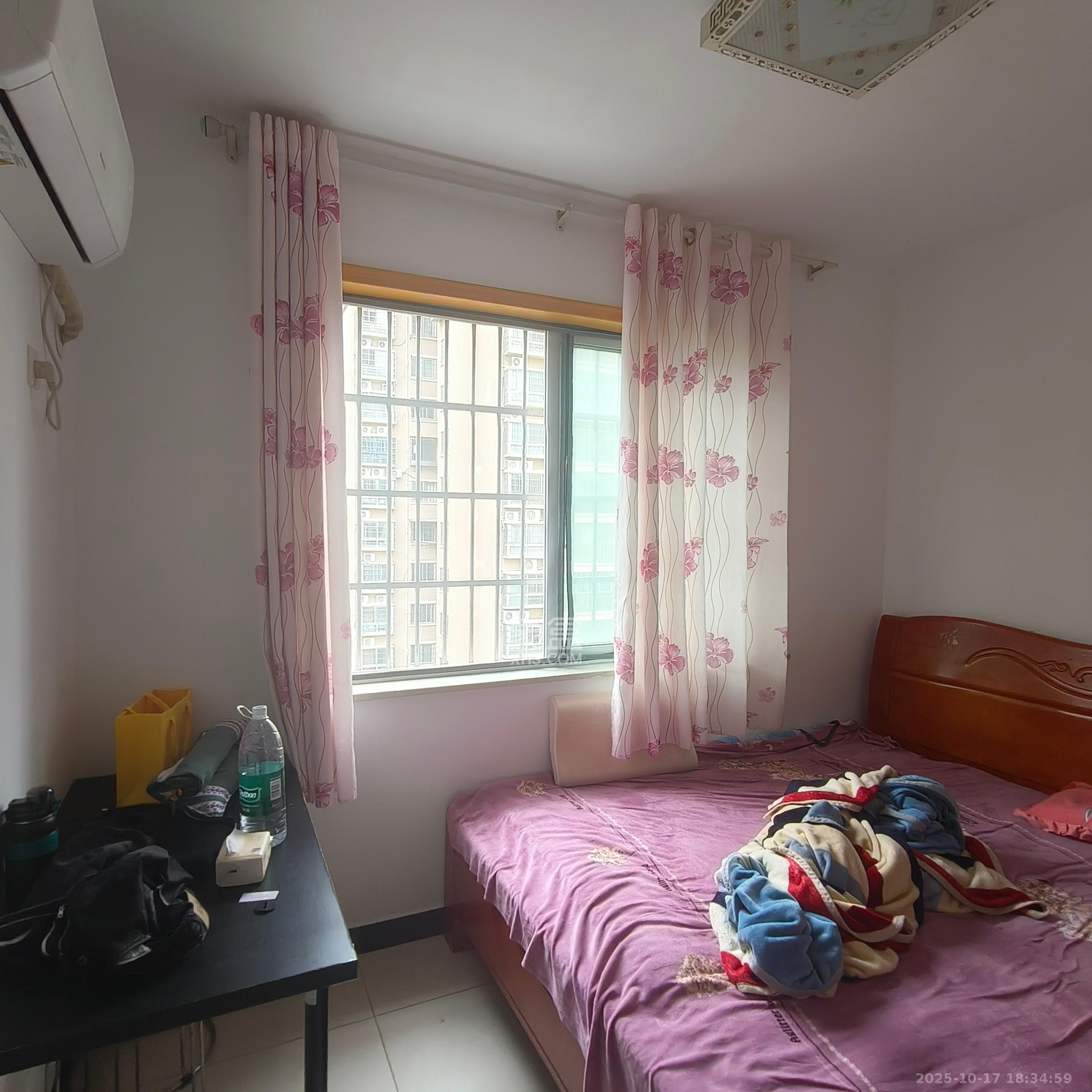 和润园一、二期  3室2厅2卫    1800.0元/月