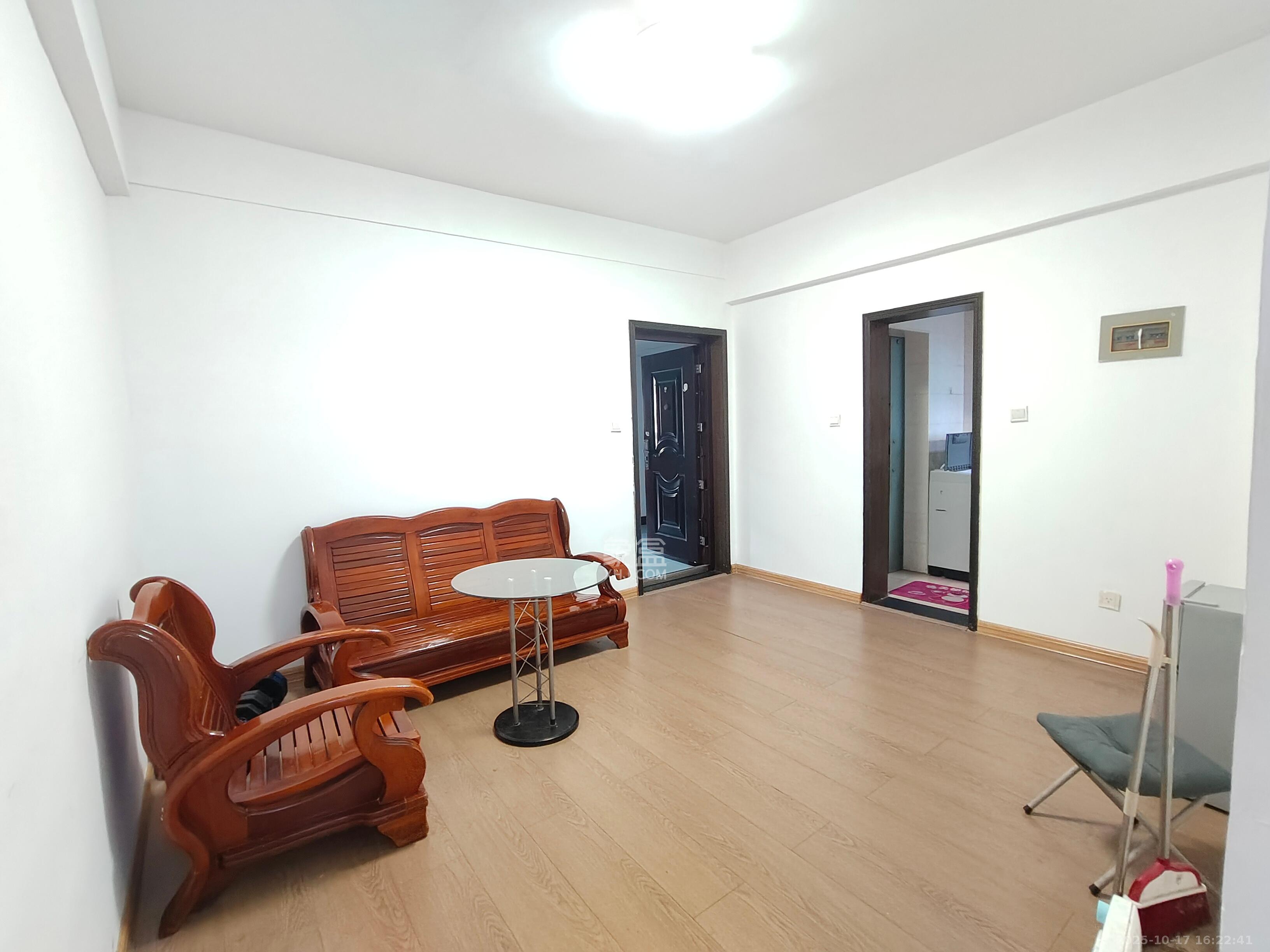 朝阳银座  2室1厅1卫    1800.0元/月