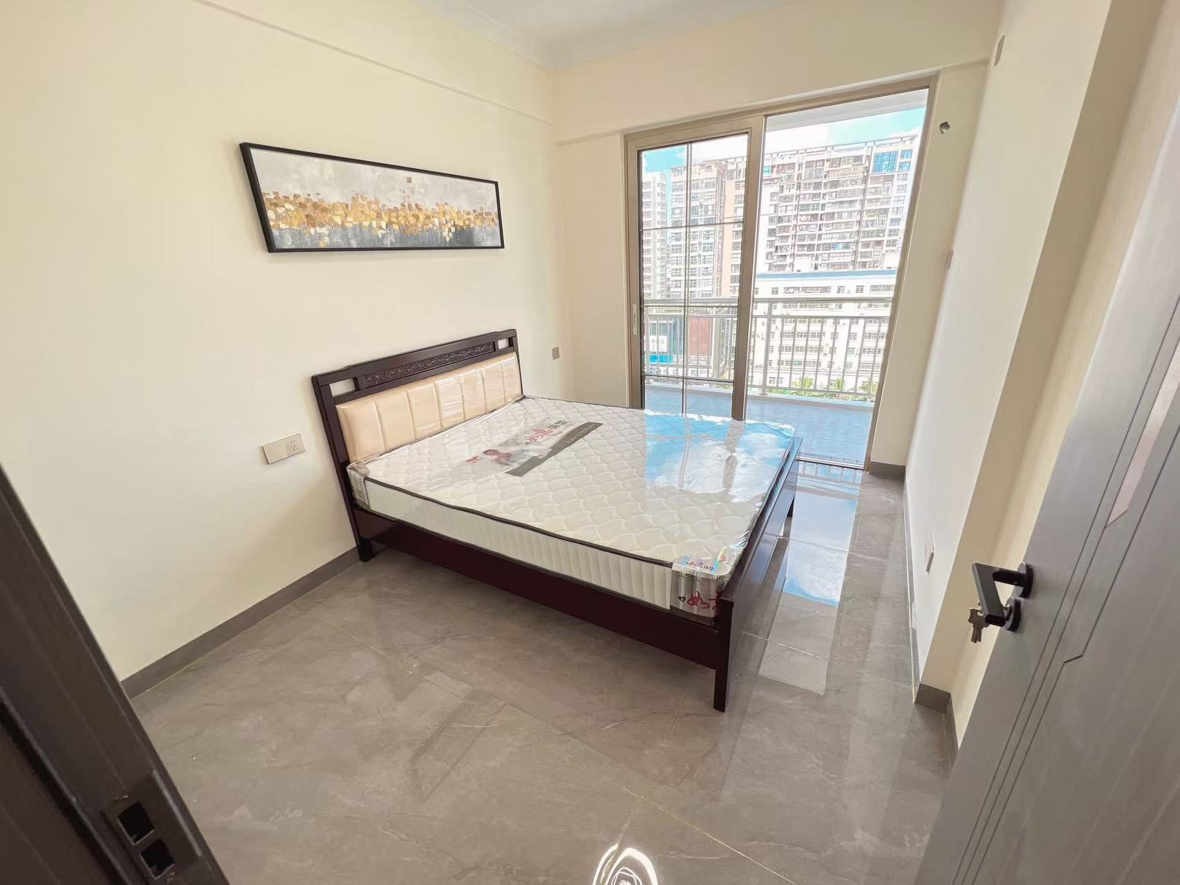 桐林阁  3室2厅1卫    115.0万客厅