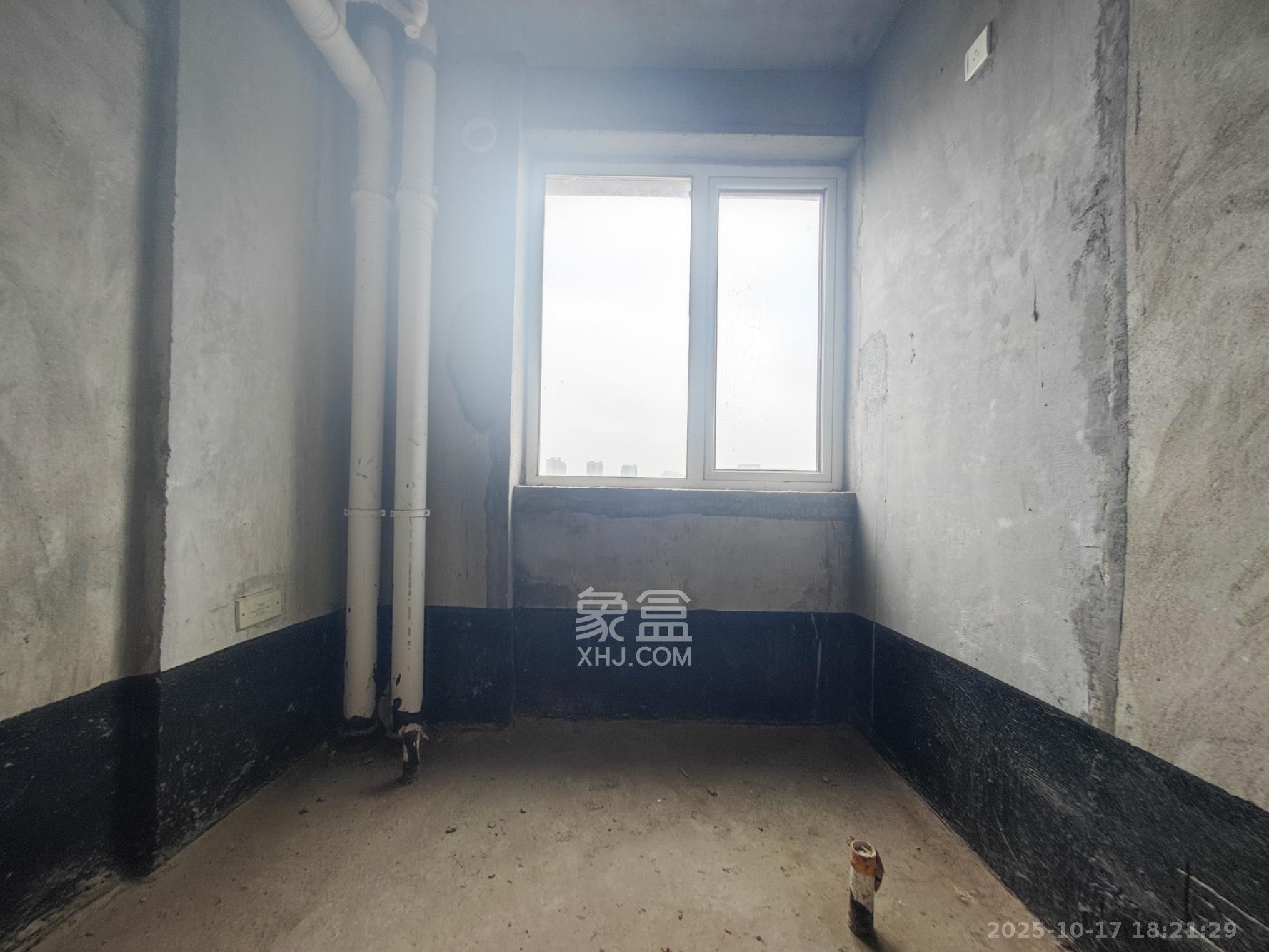 五矿万境水岸一期(万境水岸嘉苑)  3室2厅2卫    152.0万 五矿万境水岸一期(万境水岸嘉苑)  3室2厅2卫    152.0万卫生间