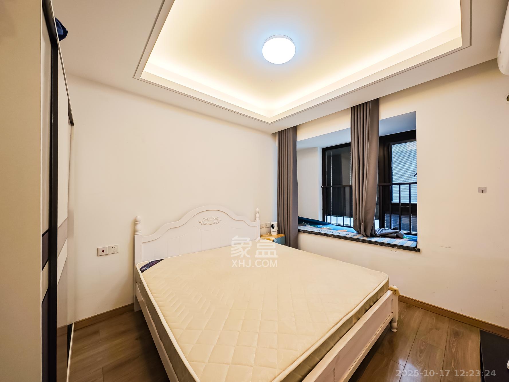 新城和樾(新城和樾公馆)  3室2厅2卫    88.0万 新城和樾(新城和樾公馆)  3室2厅2卫    88.0万卧室