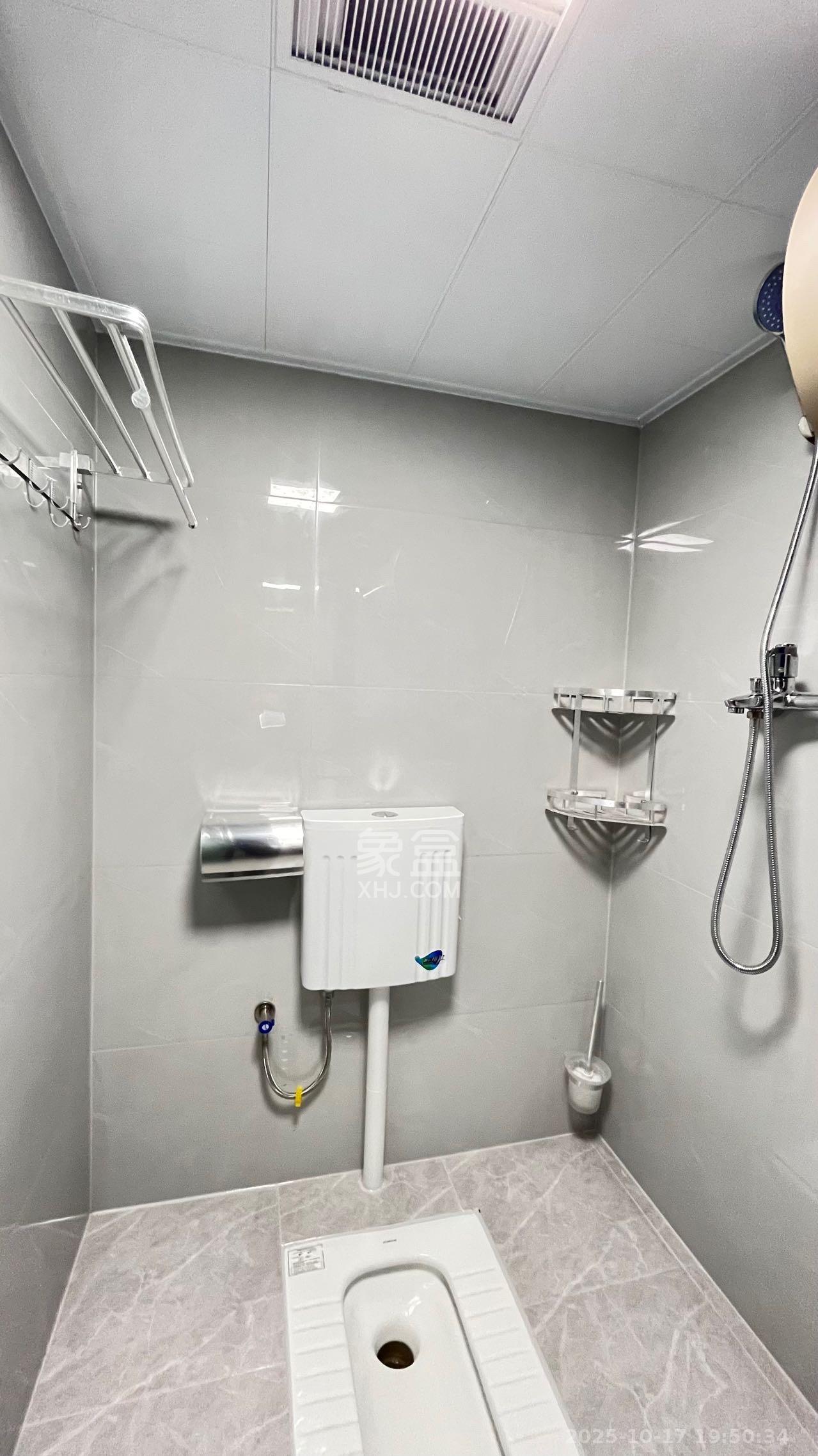 爱家当代境  2室1厅1卫    2000.0元/月室内图