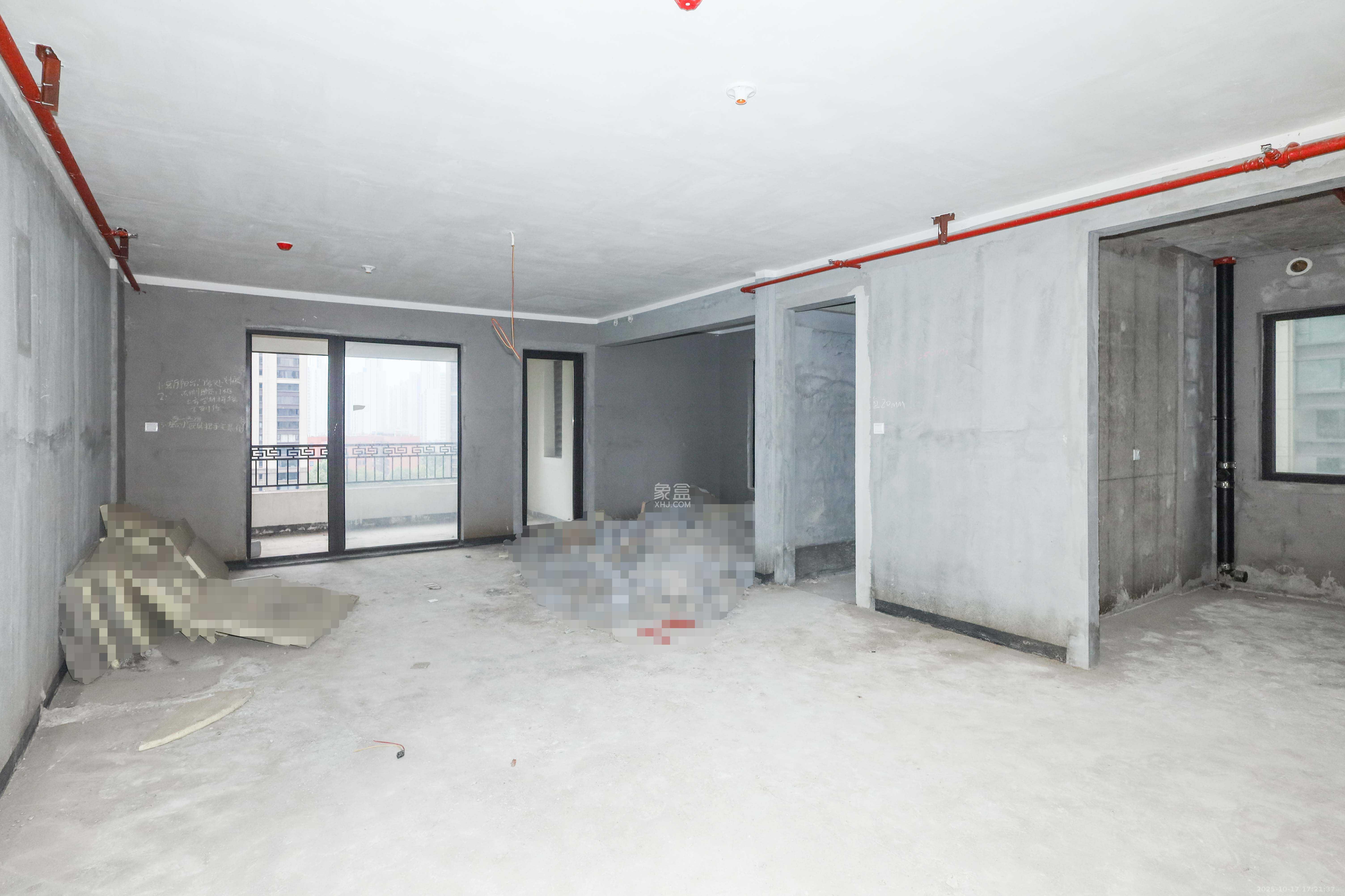 建发央著  4室2厅2卫    272.0万其他