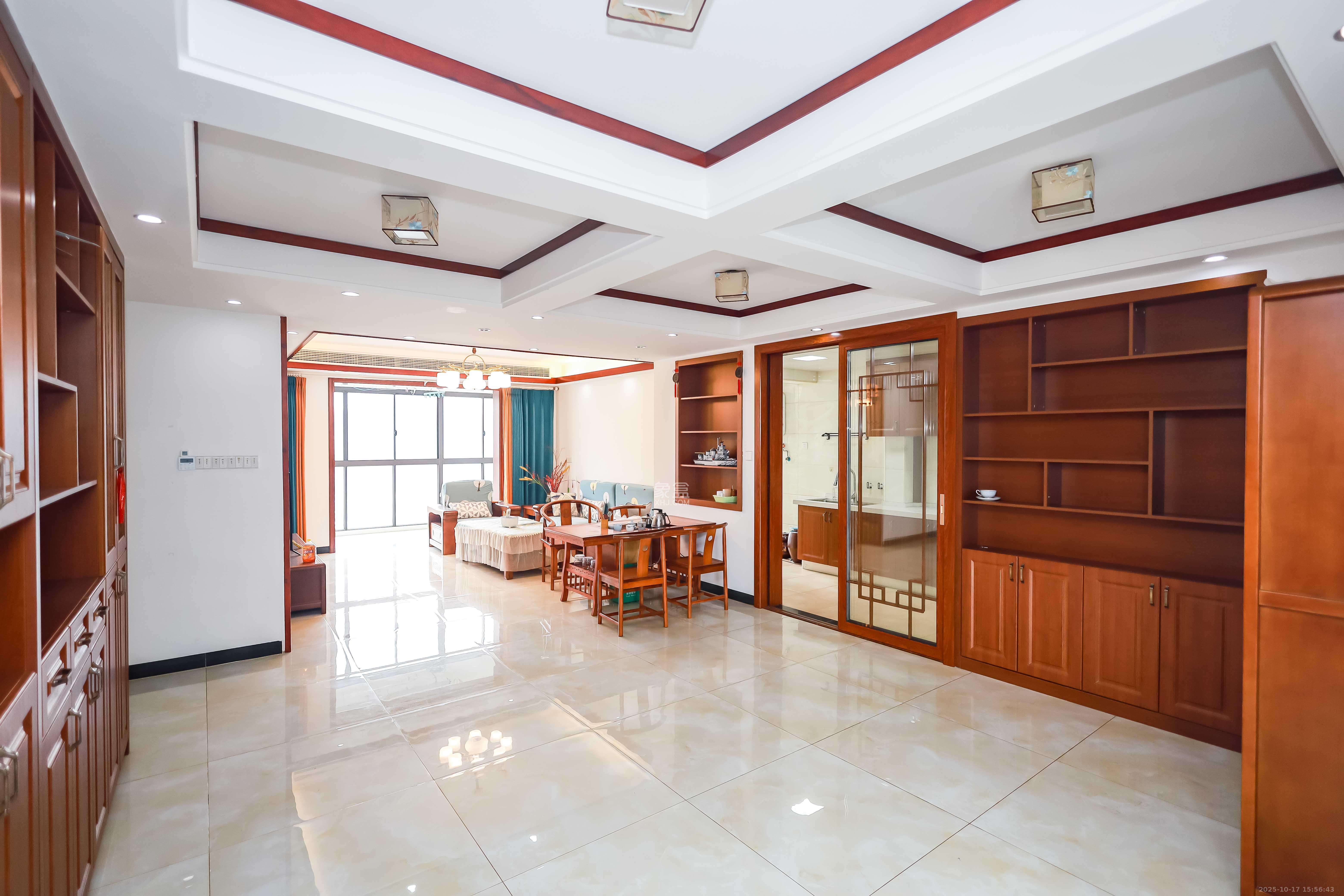 阳光晶城 4室2厅2卫 4000.0元/月 阳光晶城 4室2厅2卫 4000.0元/月室内图