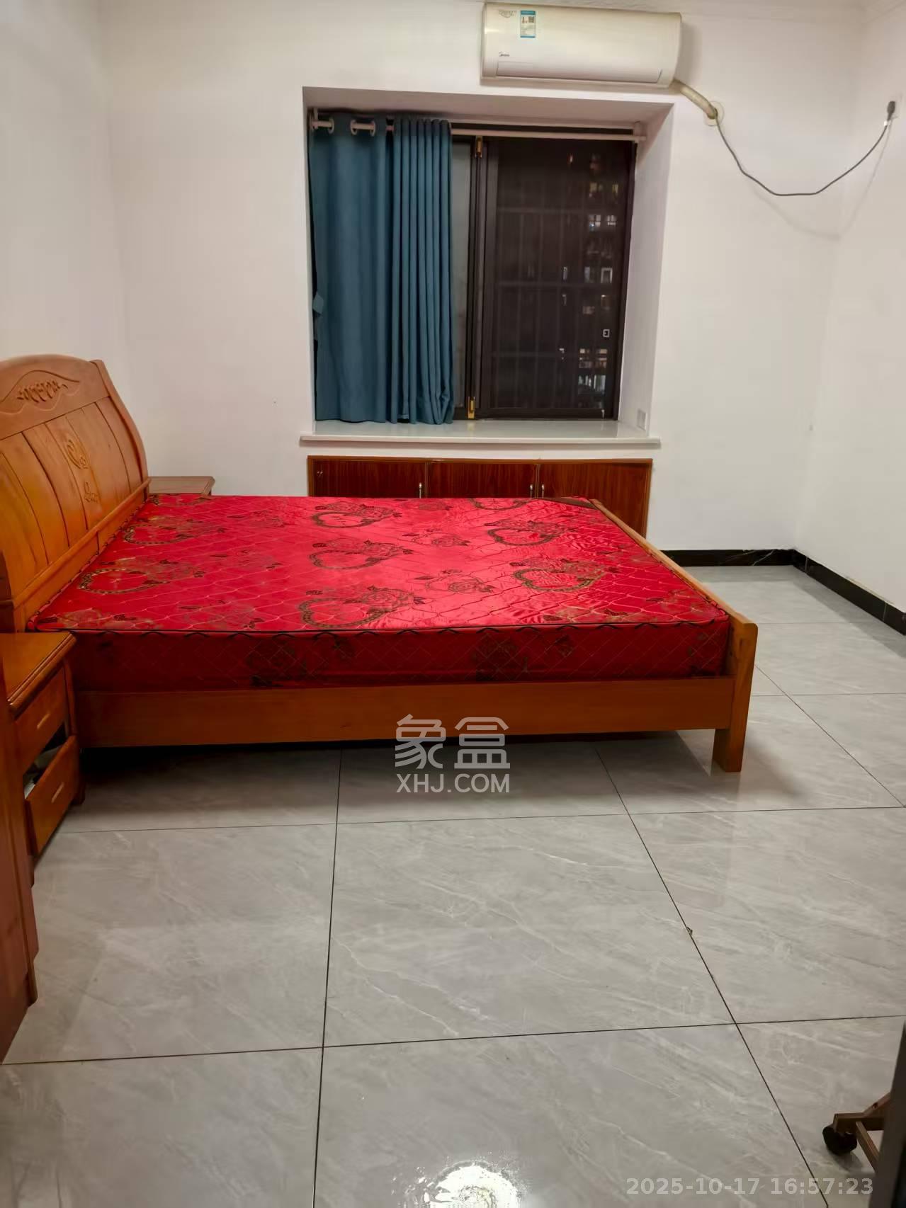 金科时代中心 3室2厅1卫 2600.0元/月 金科时代中心 3室2厅1卫 2600.0元/月室内图