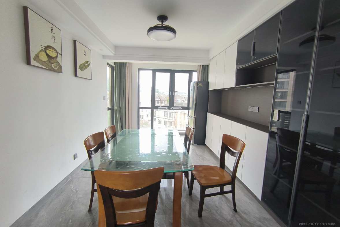 青竹湖曦园  4室2厅2卫    4500.0元/月 青竹湖曦园  4室2厅2卫    4500.0元/月室内图1