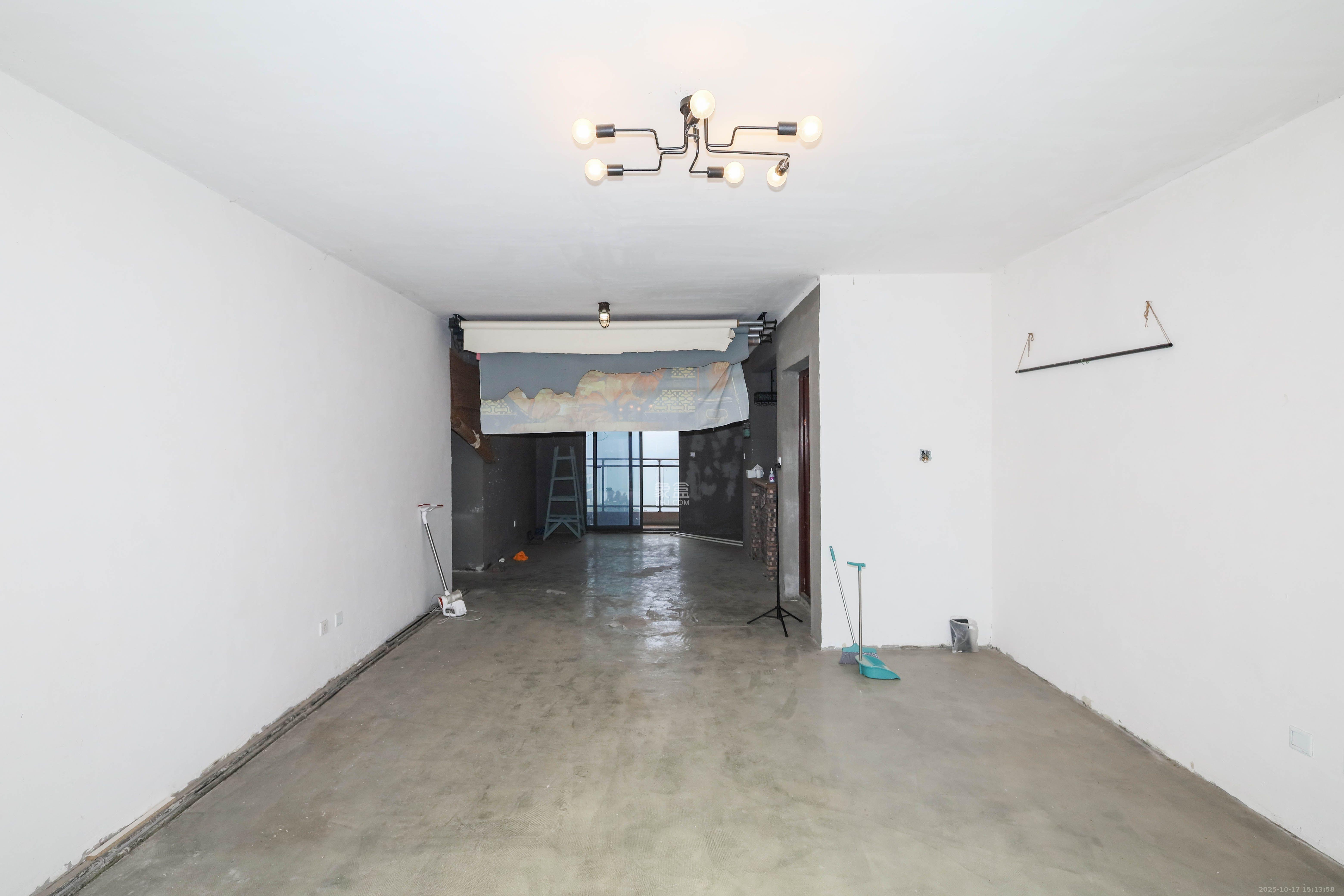 佳兆业云顶梅溪湖(佳兆业梅溪荟) 2室1厅2卫 1800.0元/月 佳兆业云顶梅溪湖(佳兆业梅溪荟) 2室1厅2卫 1800.0元/月室内图