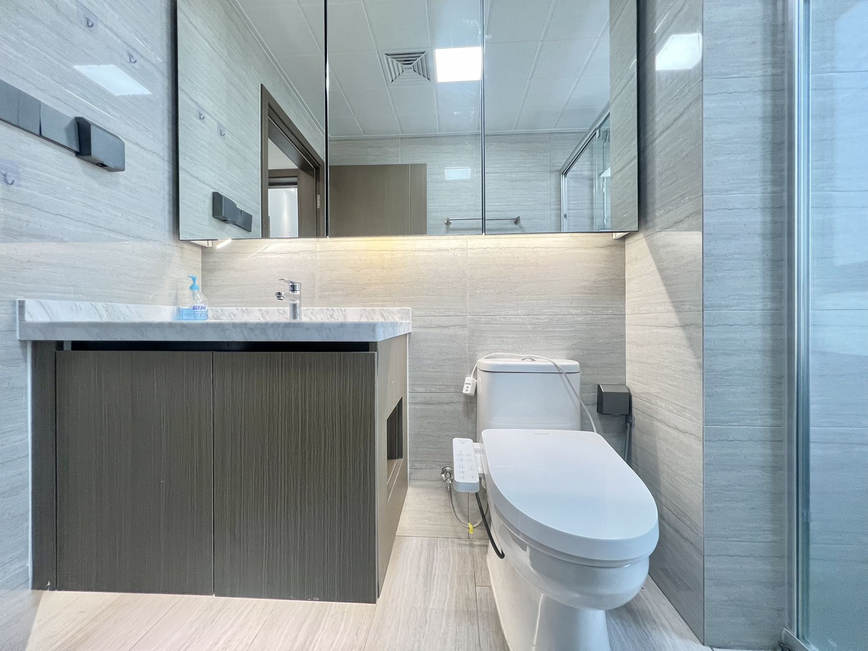 海航豪庭南苑  2室2厅1卫    4500.0元/月 海航豪庭南苑  2室2厅1卫    4500.0元/月室内图