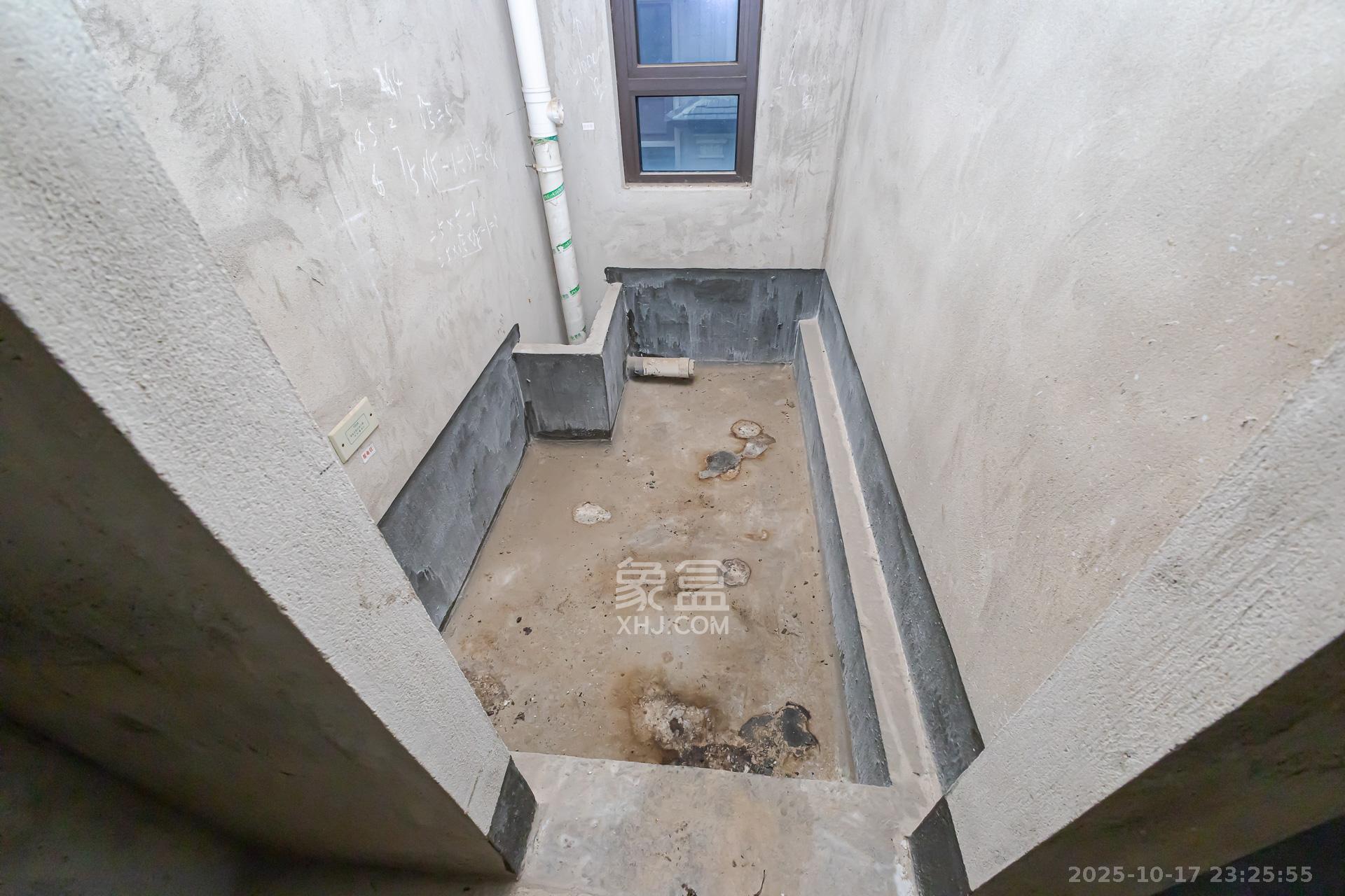 龙湖璟宸原著(龙湖紫宸)  5室2厅3卫    498.0万 龙湖璟宸原著(龙湖紫宸)  5室2厅3卫    498.0万卫生间