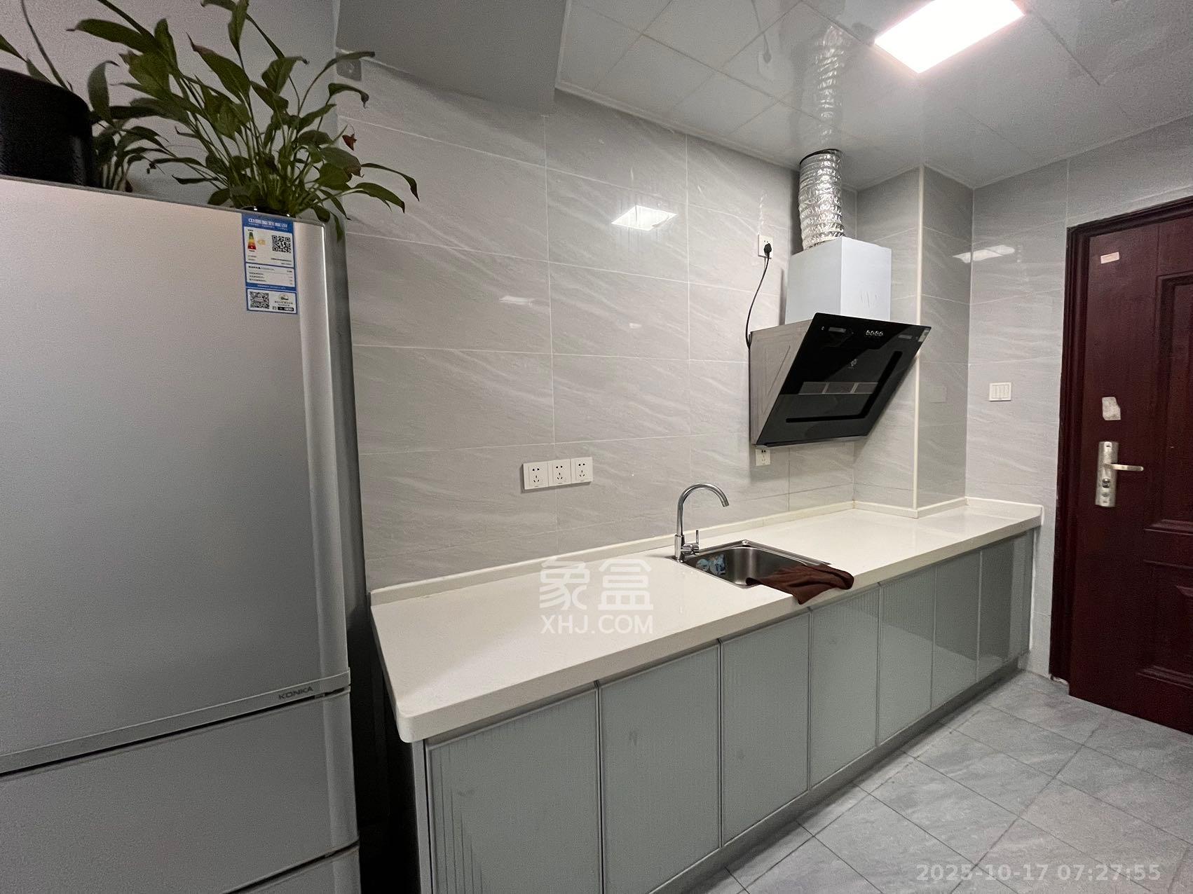 高升时代广场（冠铭商务中心）  1室1厅1卫    1400.0元/月室内图