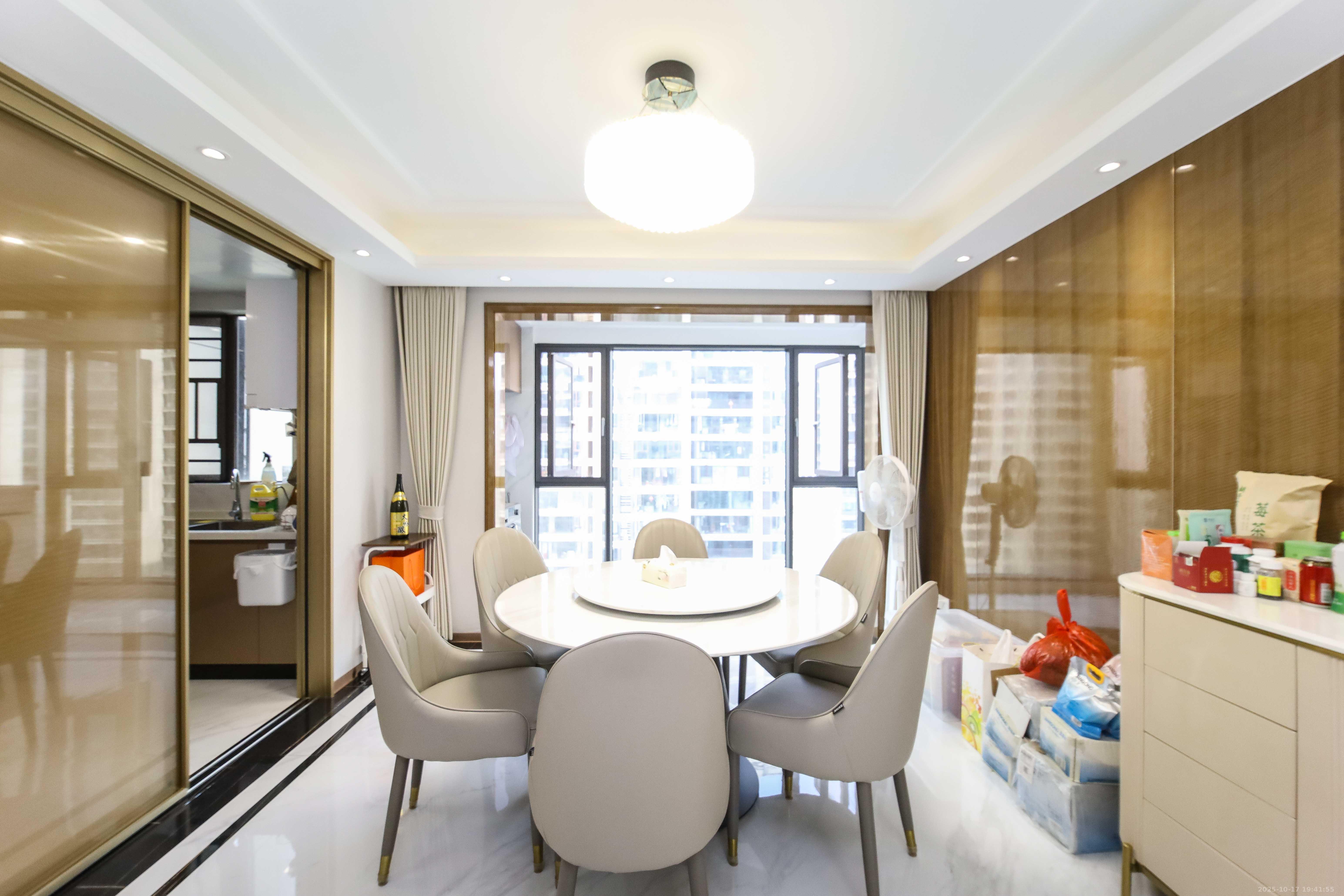 德奥悦东方  4室2厅2卫    268.0万其他