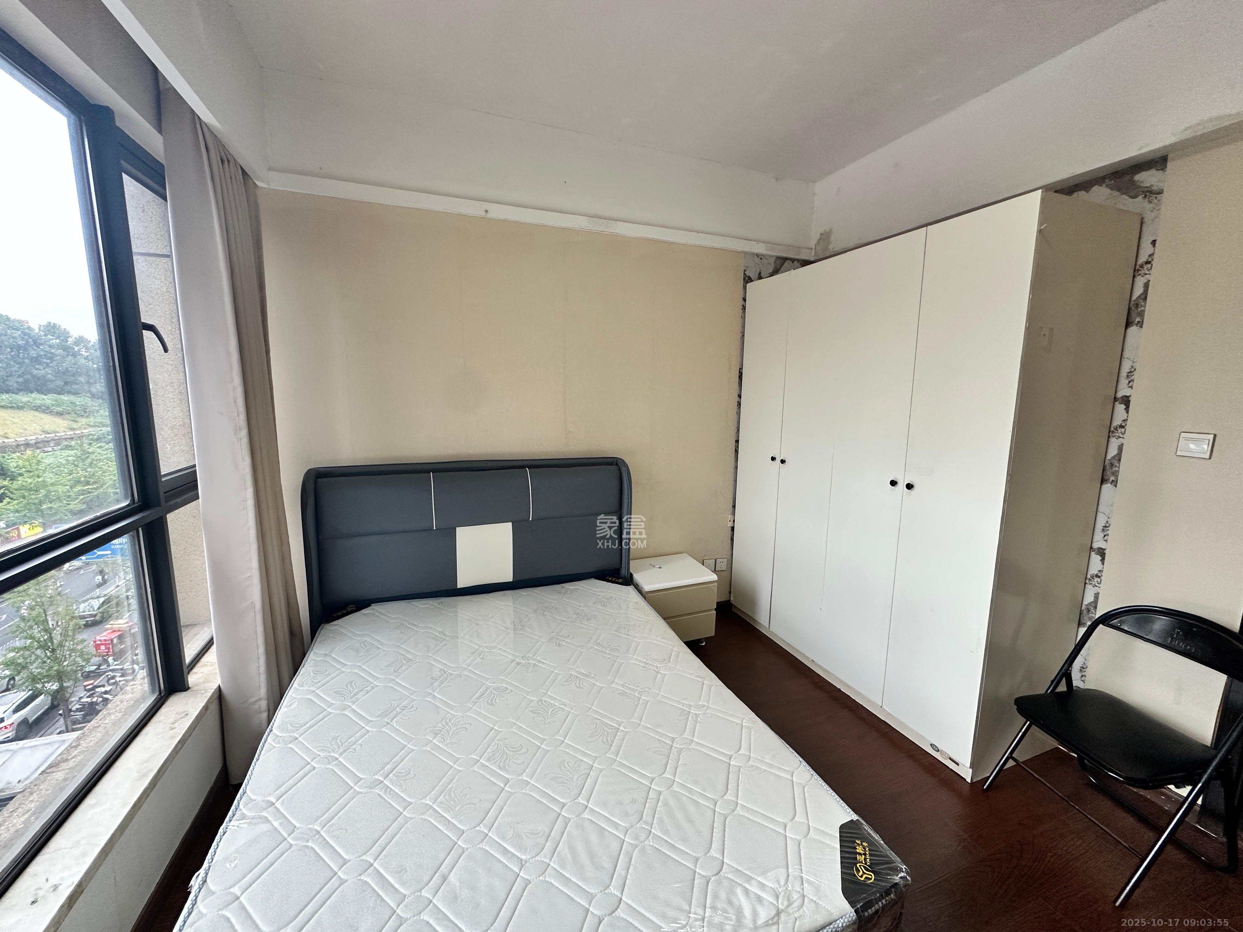 德思勤城市广场（宝格丽公寓）  1室1厅1卫    1600.0元/月室内图