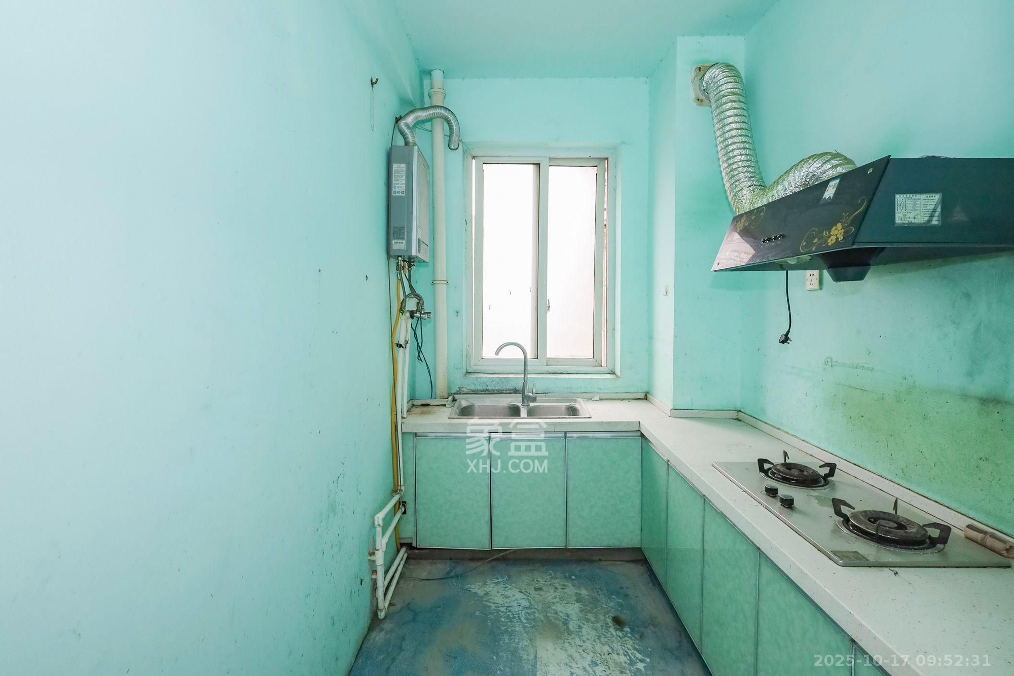 谷山庭院一期  2室2厅1卫    1300.0元/月室内图