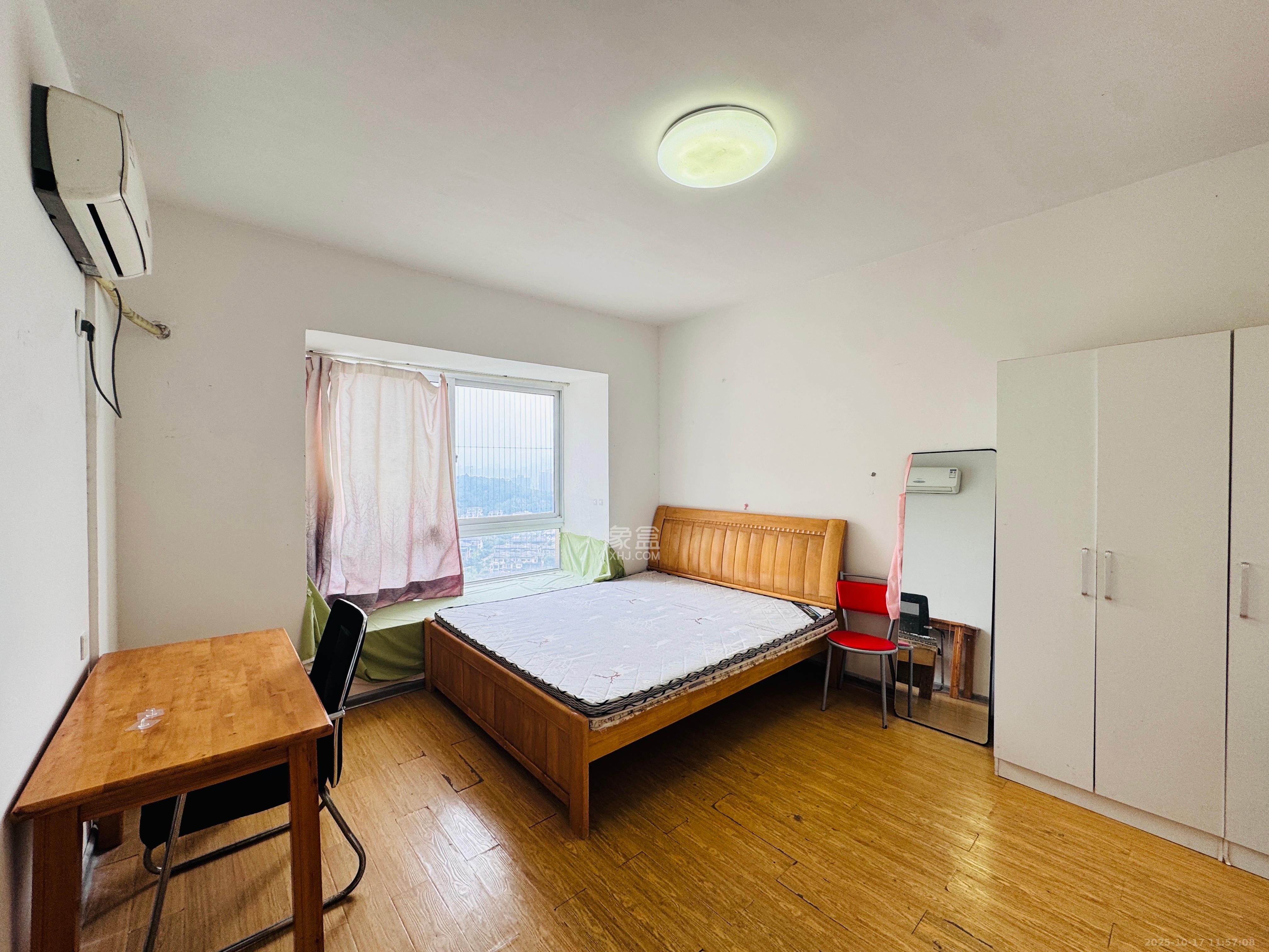 天麓尚层 5室1厅1卫 650.0元/月 天麓尚层 5室1厅1卫 650.0元/月室内图