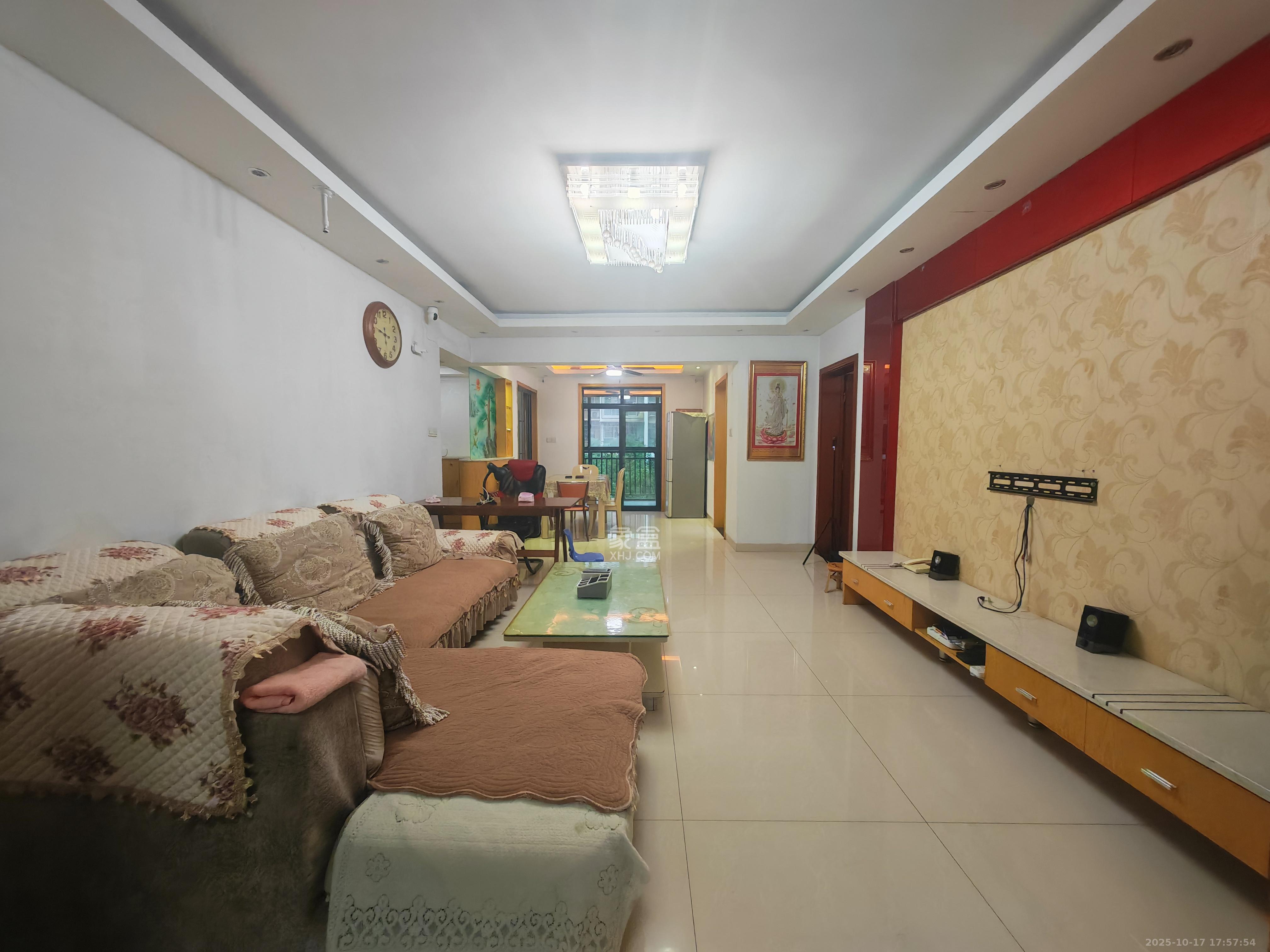 东岸锦城(东方人家) 3室2厅2卫 2180.0元/月 东岸锦城(东方人家) 3室2厅2卫 2180.0元/月室内图