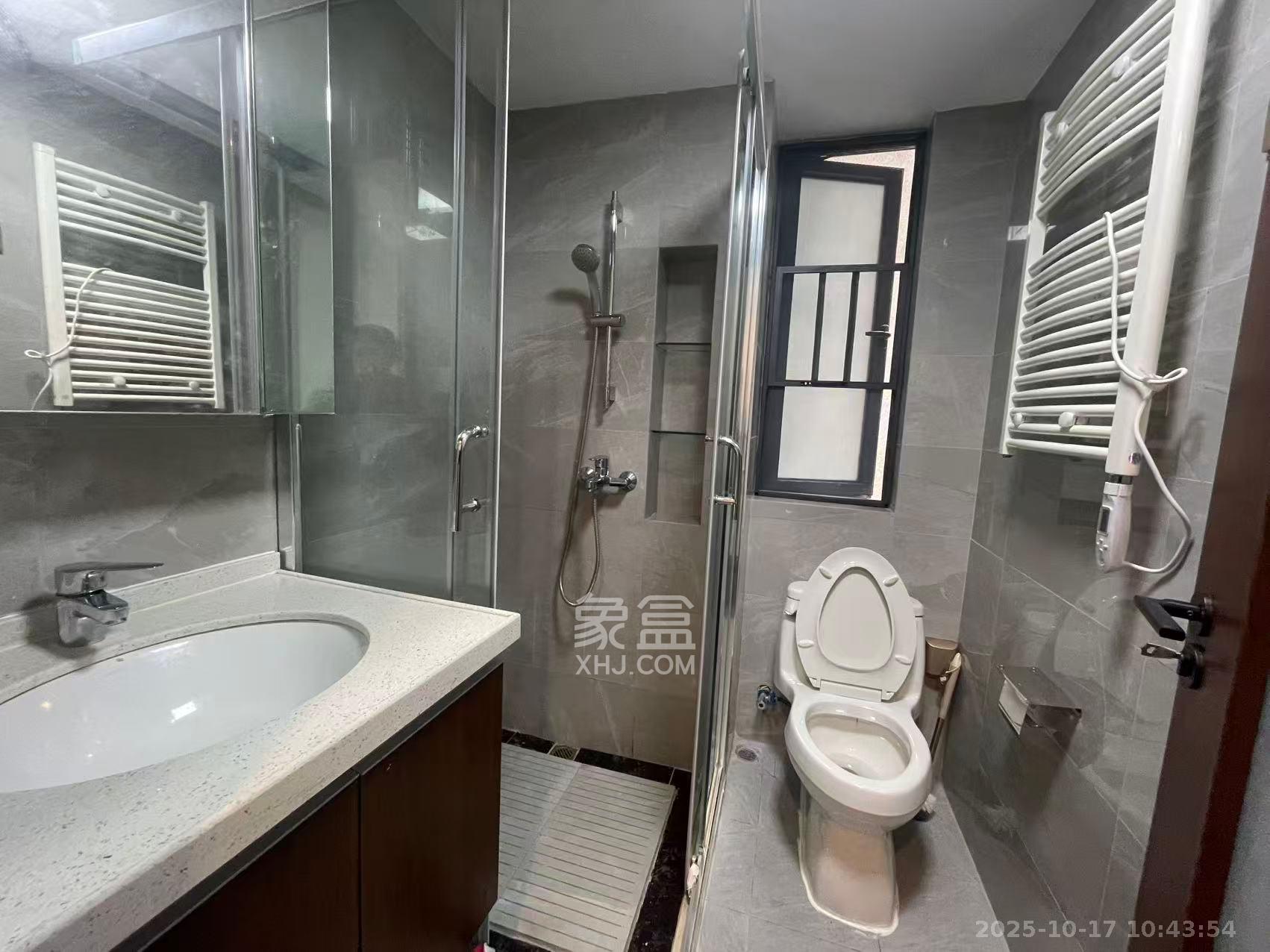 绿地长沙城际空间站（绿地新里佳苑）  3室2厅2卫    3300.0元/月室内图