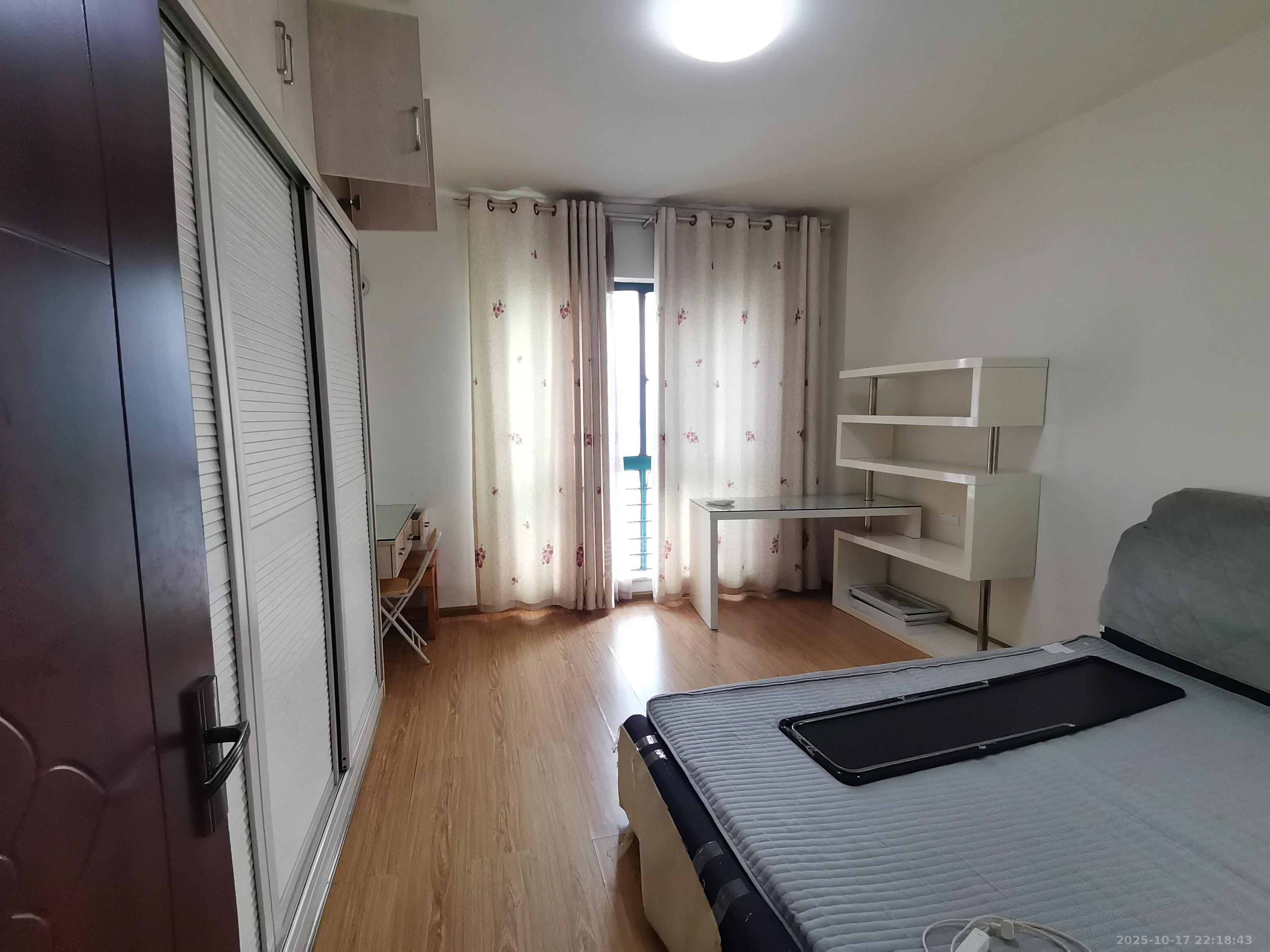 尚格名城向左向右 1室1厅1卫 1100.0元/月 尚格名城向左向右 1室1厅1卫 1100.0元/月室内图