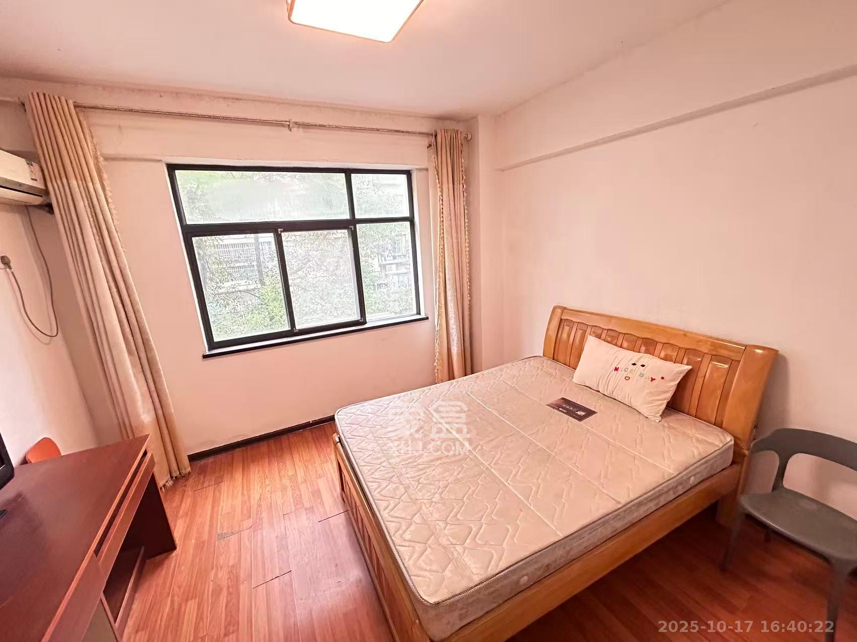 湘水一城(一期) 1室1厅1卫 1350.0元/月 湘水一城(一期) 1室1厅1卫 1350.0元/月室内图