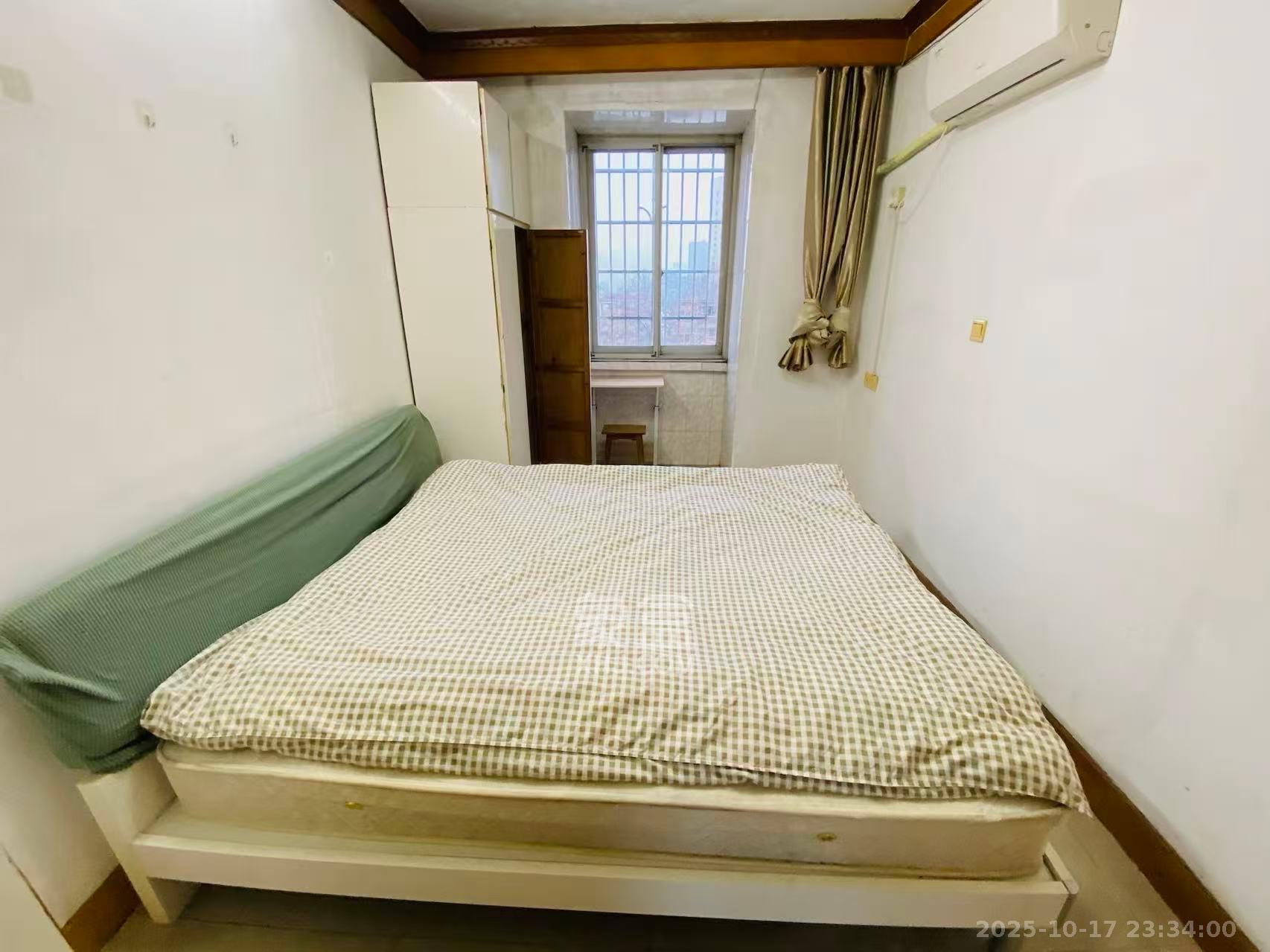 东瓜山一村  1室1厅1卫    1200.0元/月室内图