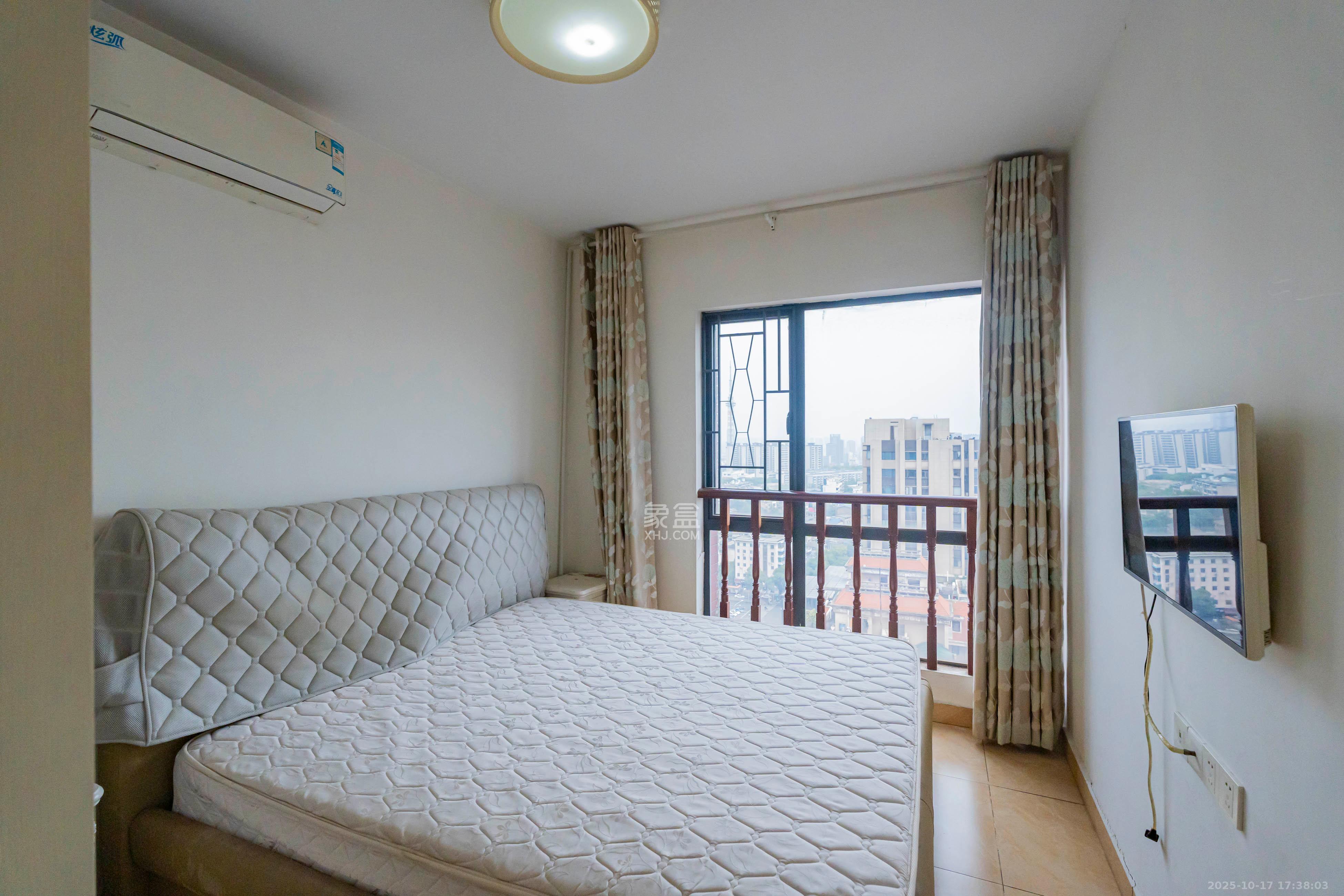 公园9号  2室2厅1卫    115.0万 公园9号  2室2厅1卫    115.0万卧室