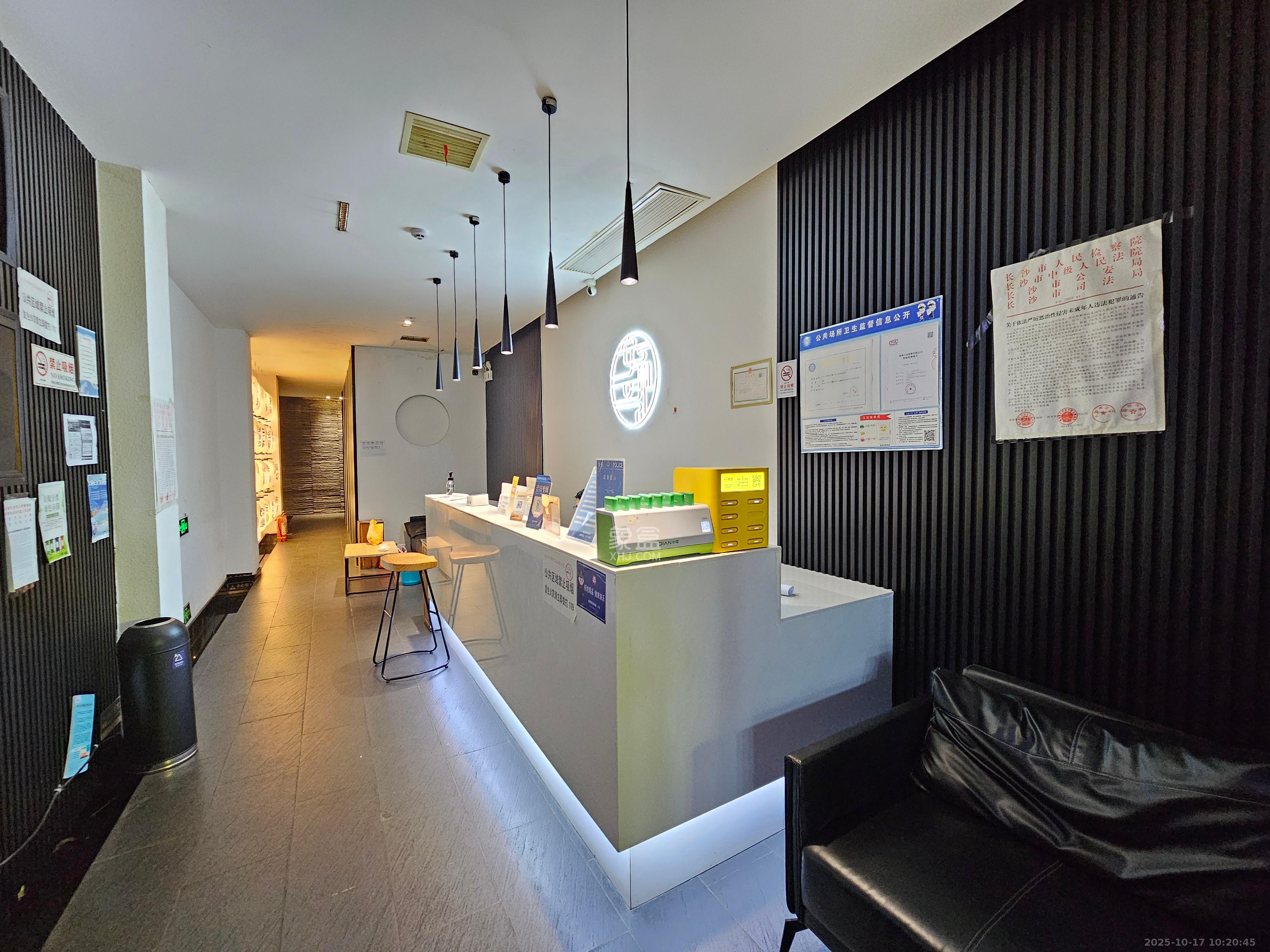 东茅街散盘  24室4厅4卫    18000.0元/月室内图