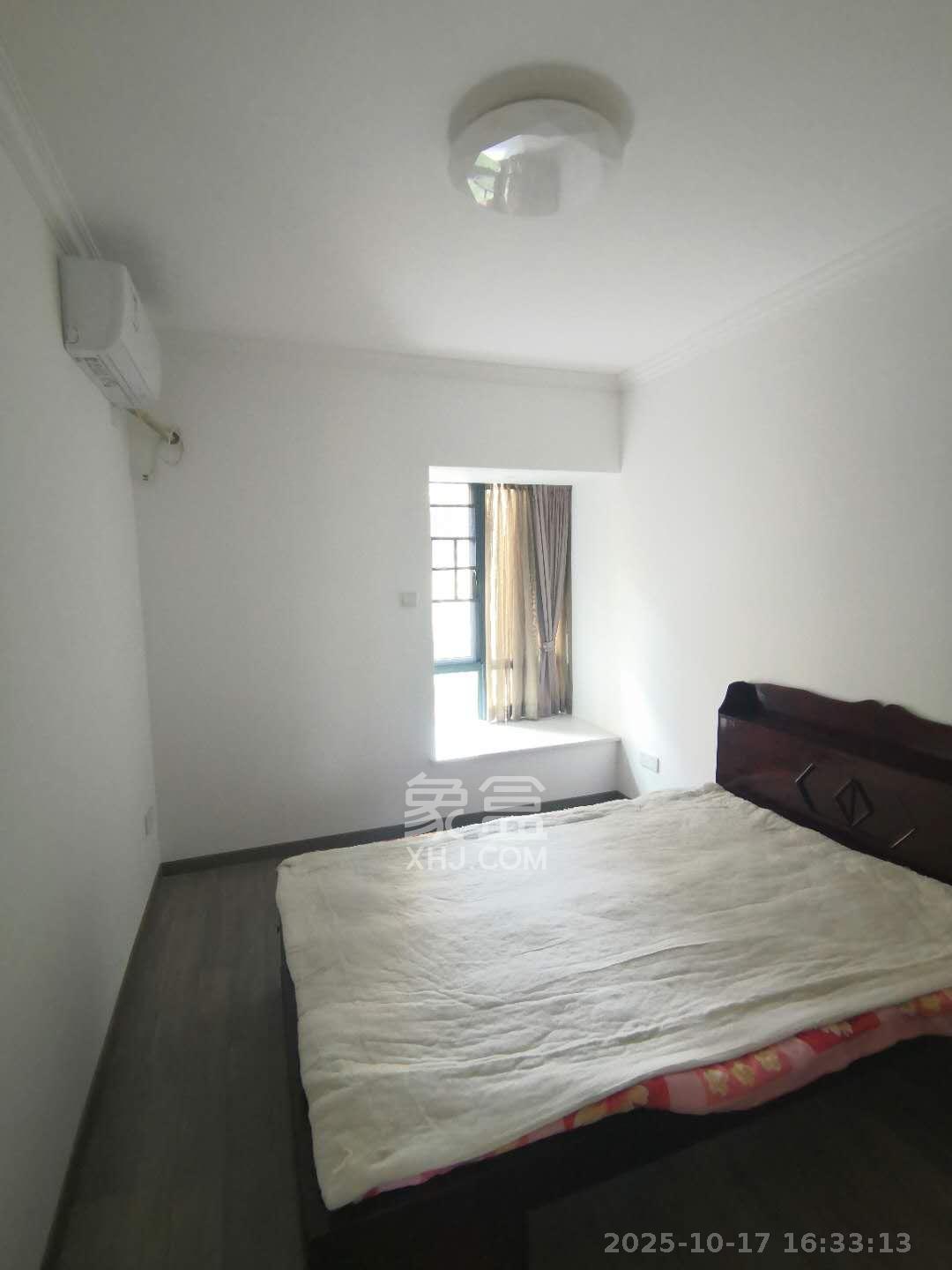 中建芙蓉嘉苑  4室2厅2卫    3100.0元/月室内图