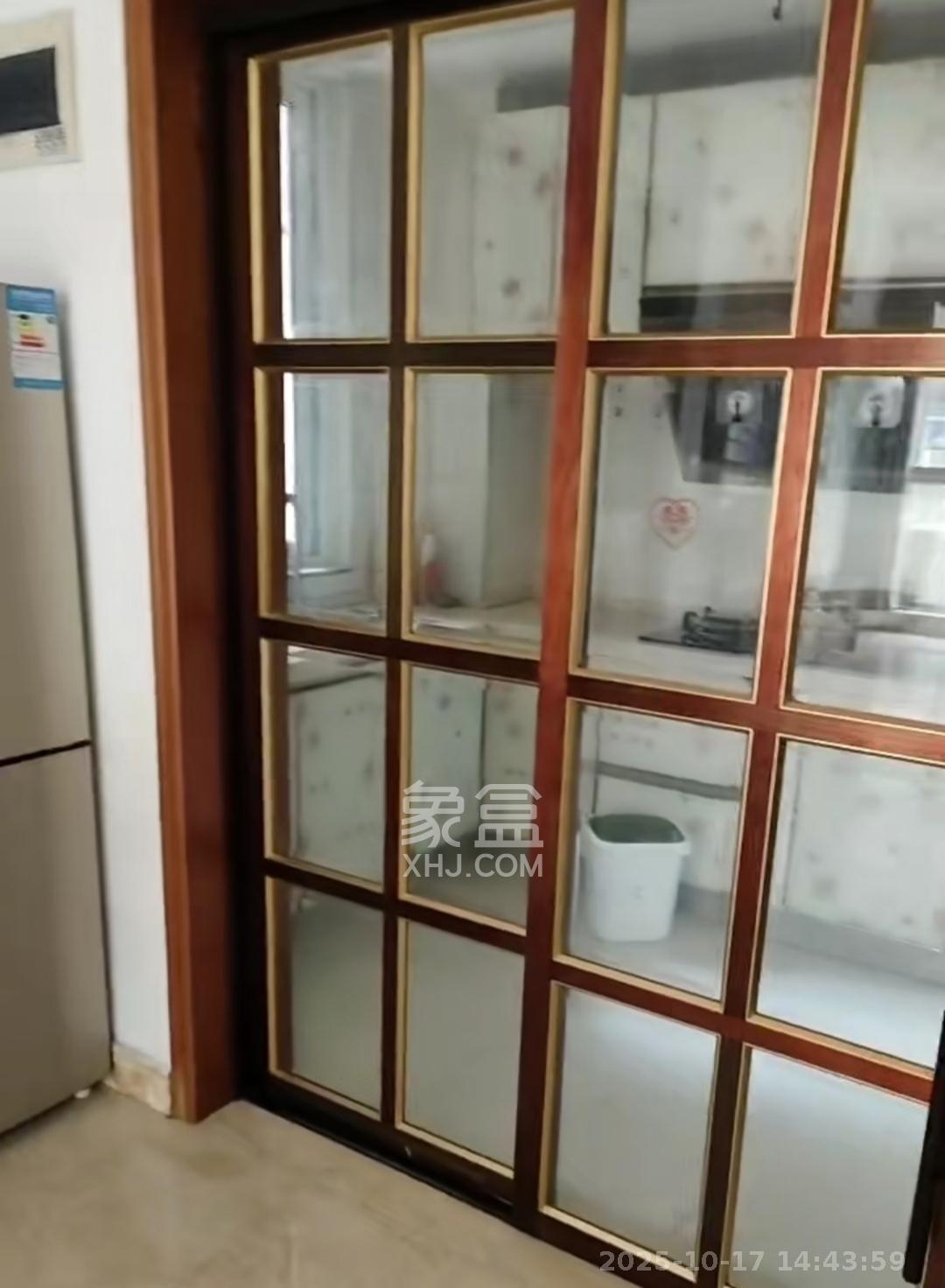 泊林晶城 2室1厅1卫 1800.0元/月 泊林晶城 2室1厅1卫 1800.0元/月室内图