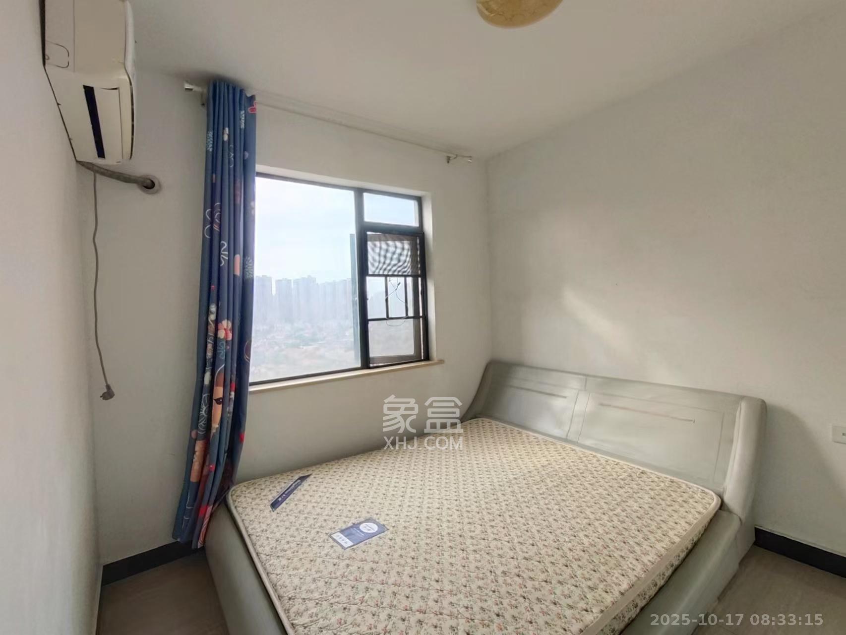 Cross尚公馆  1室2厅1卫    1700.0元/月室内图