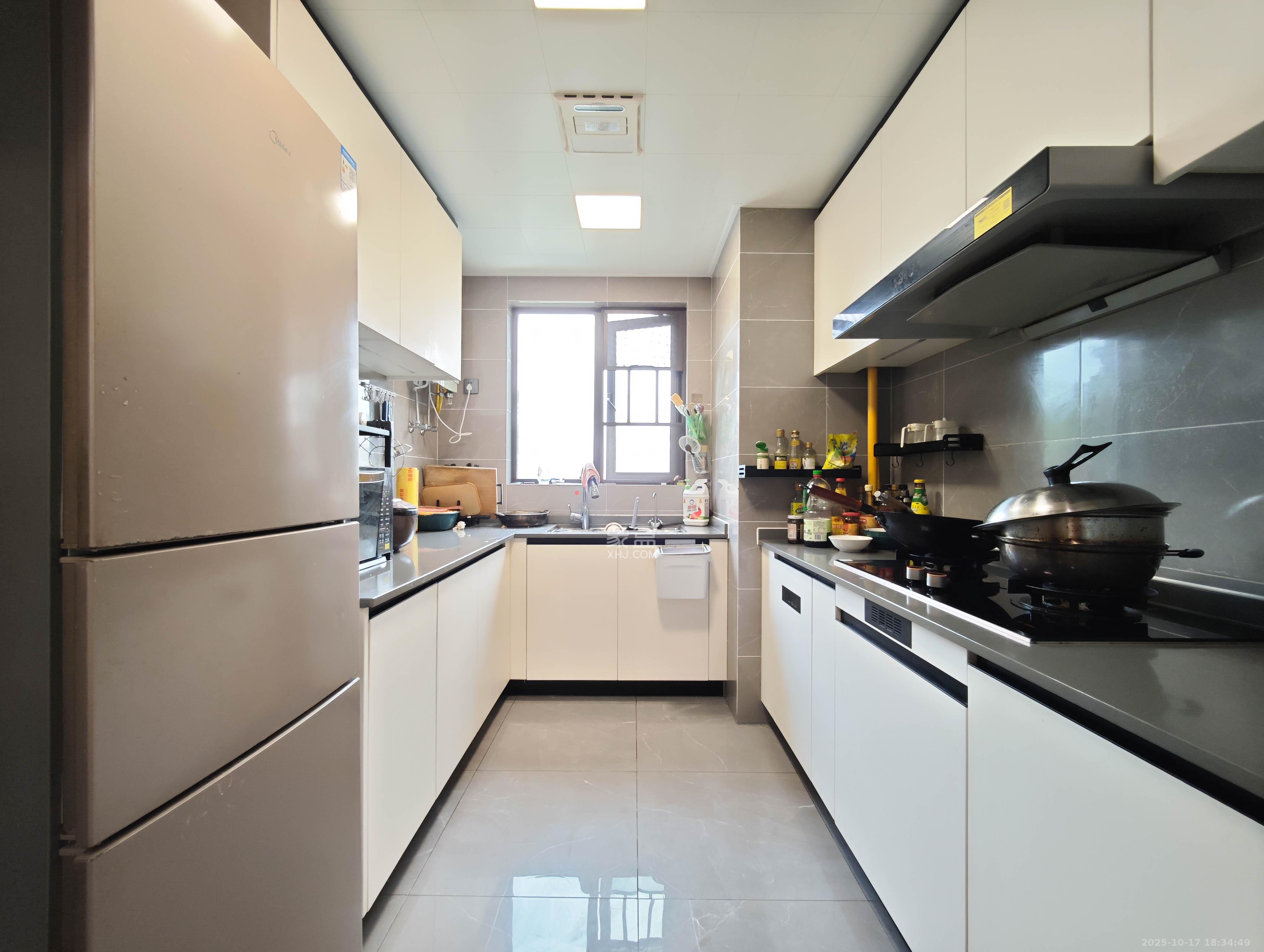 万科天空之境 4室2厅2卫 148.0万 万科天空之境 4室2厅2卫 148.0万其他