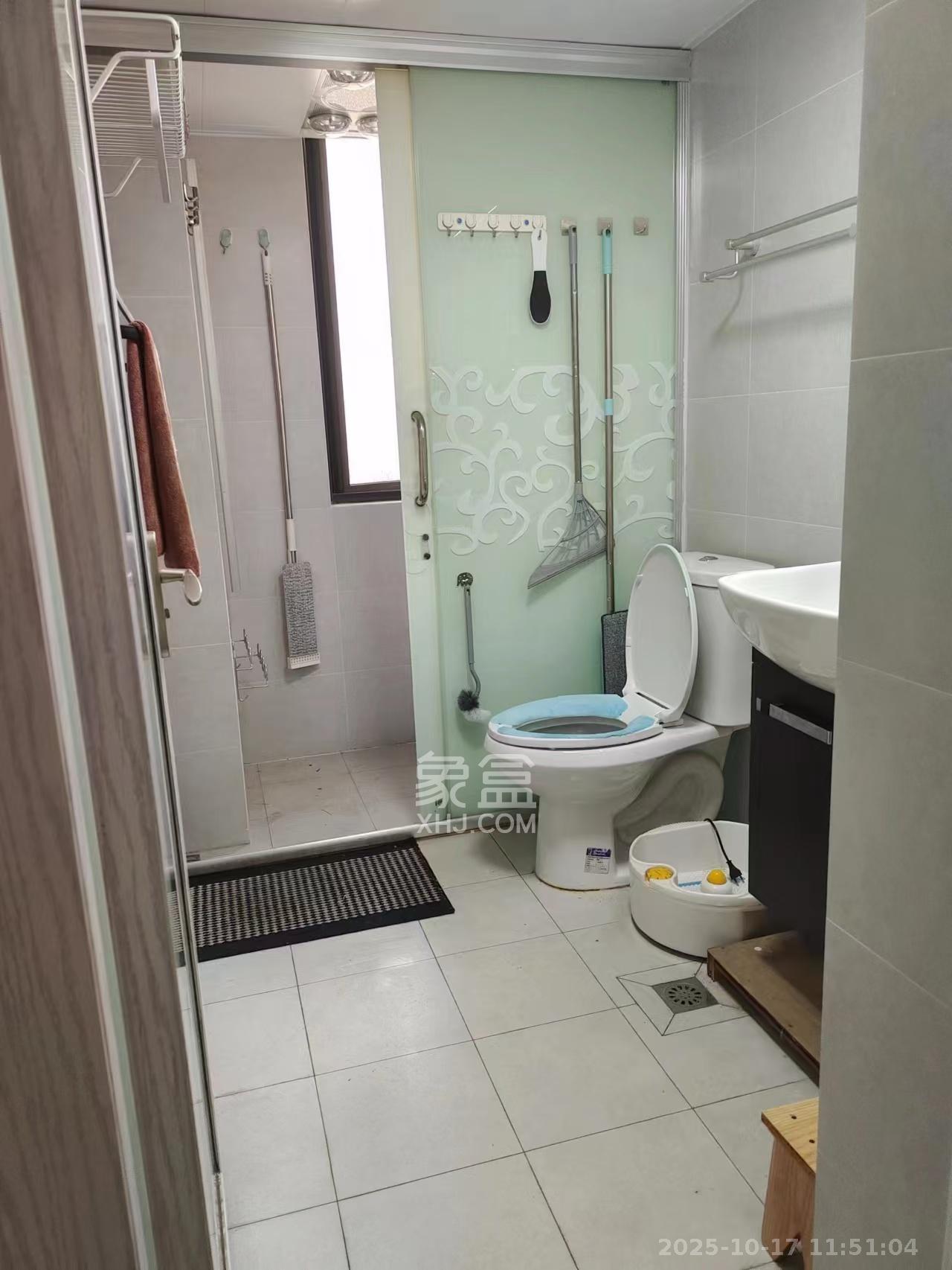 宜家湘颂(景致雅苑)  2室2厅1卫    2500.0元/月 宜家湘颂(景致雅苑)  2室2厅1卫    2500.0元/月室内图