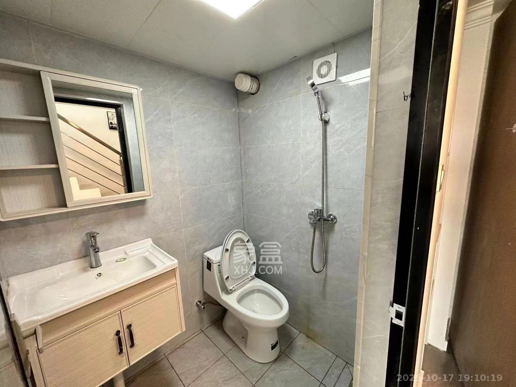 金地铂悦  1室0厅0卫    1700.0元/月室内图