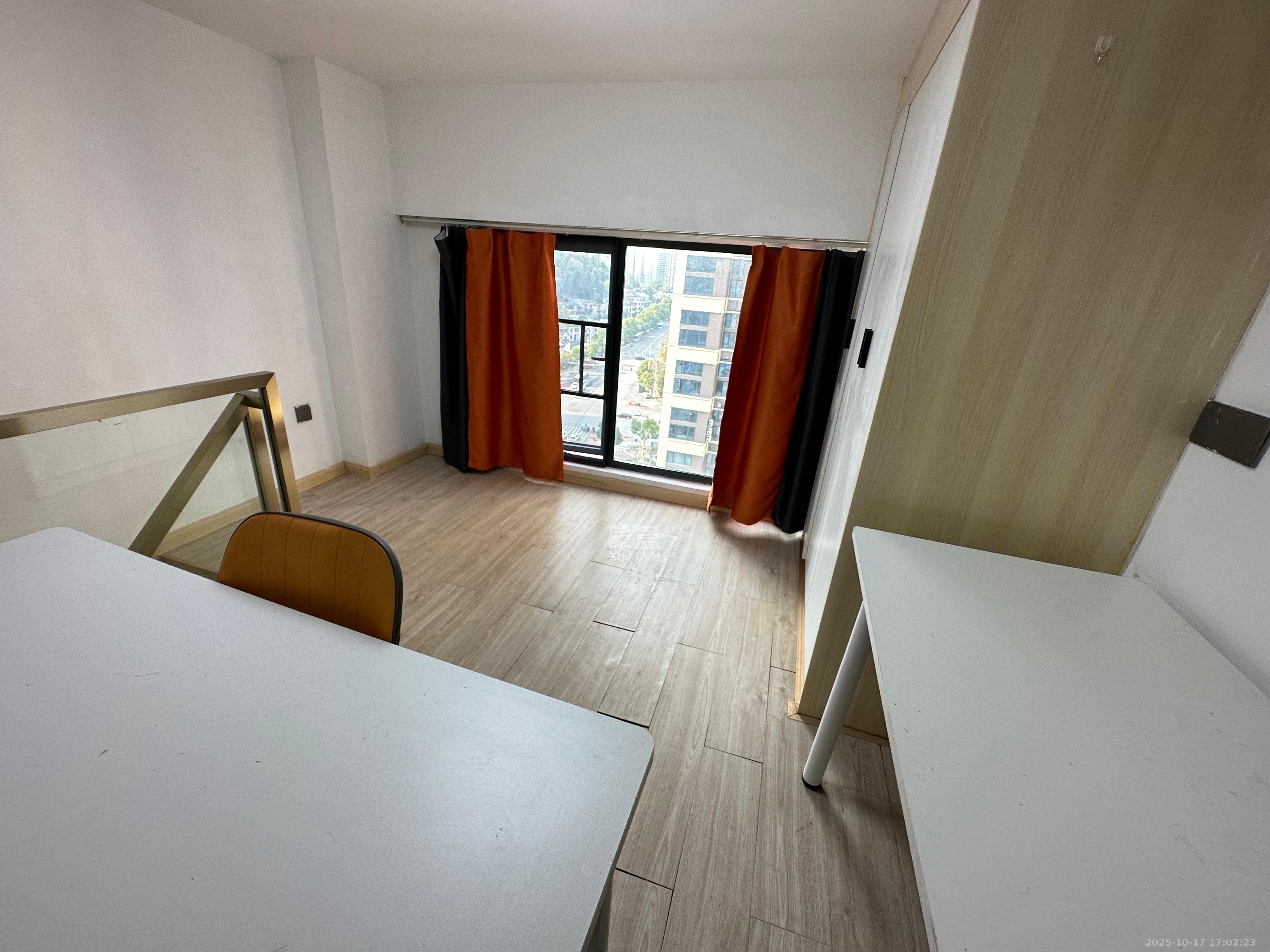 北辰时光里  2室2厅1卫    1800.0元/月室内图